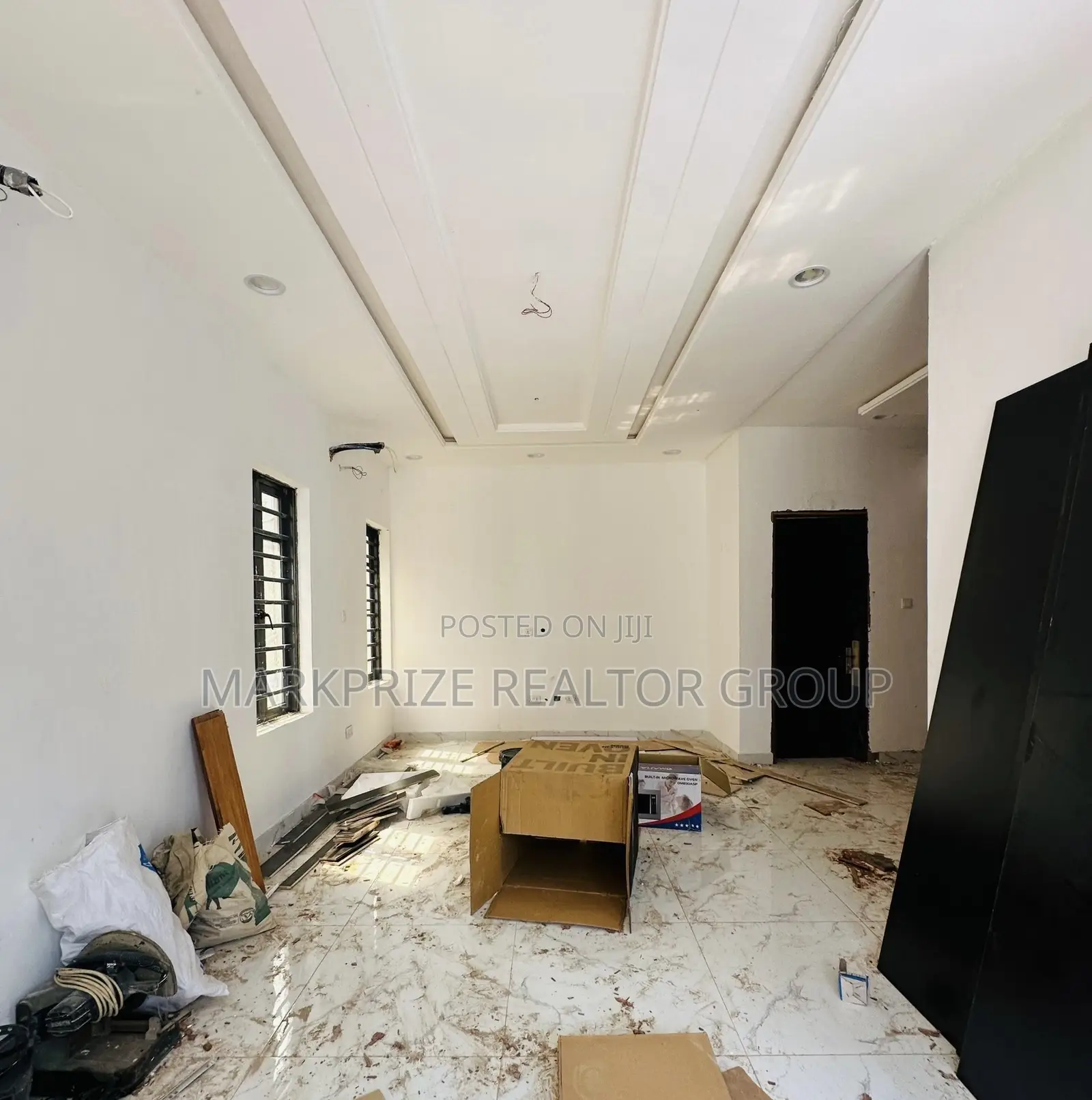 4bdrm Duplex in Maryland Lagos for sale in Maryland
