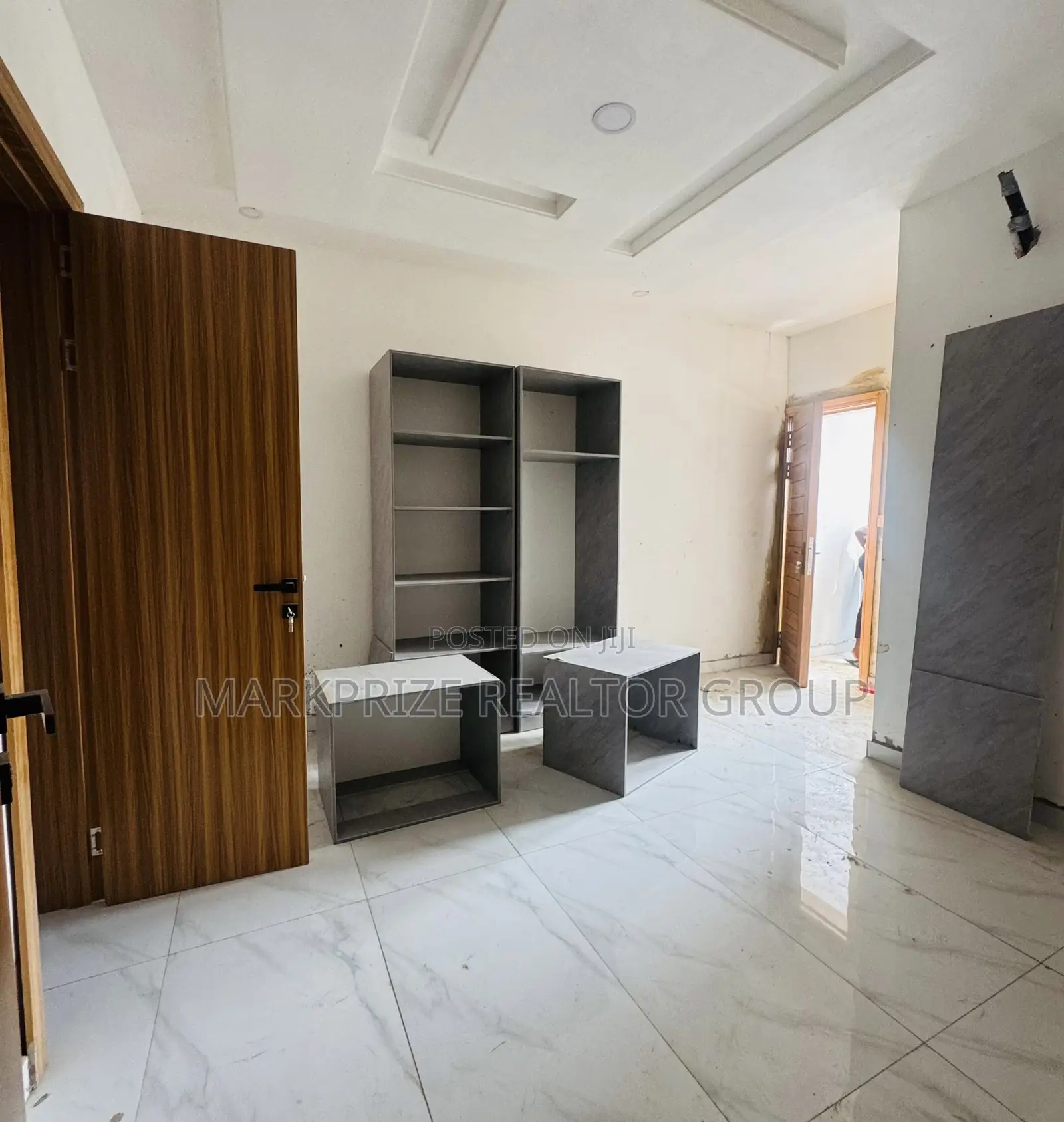 5bdrm Duplex in Opebi Ikeja Lagos for sale in Opebi