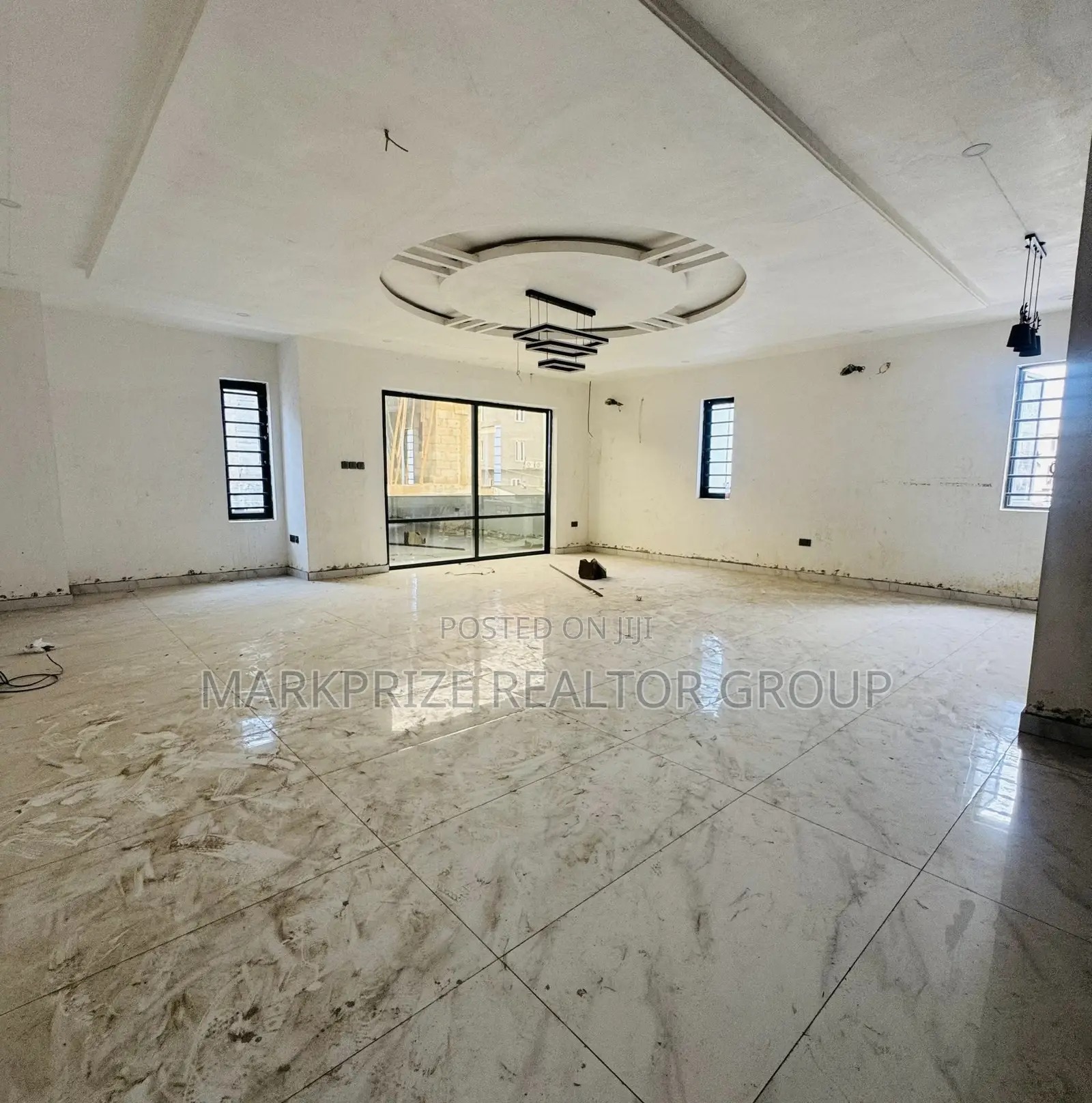 5bdrm Duplex in Opebi Ikeja Lagos for sale in Opebi