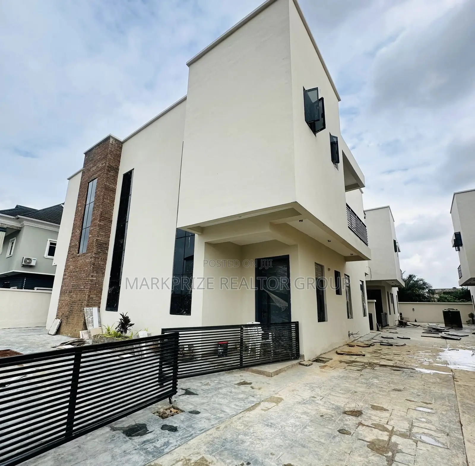 4bdrm Duplex in Opic Isheri Lagos for sale in Isheri North