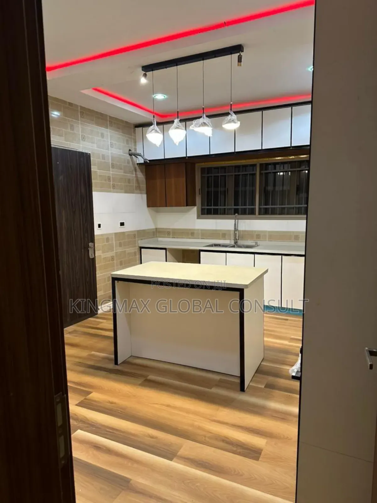 5bdrm Duplex in Guzape District for sale in Guzape District