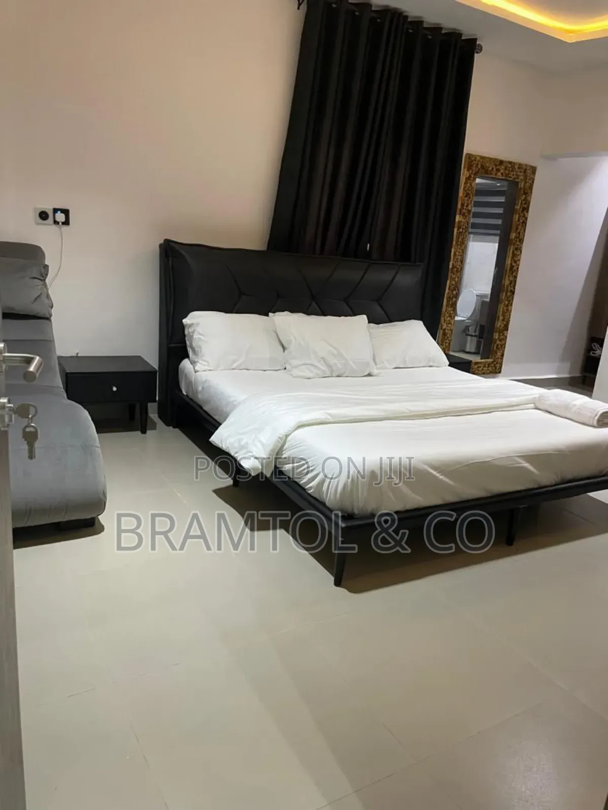 Furnished 1bdrm Block of Flats in With Swimming Pool, Katampe Extension in Katampe Extension