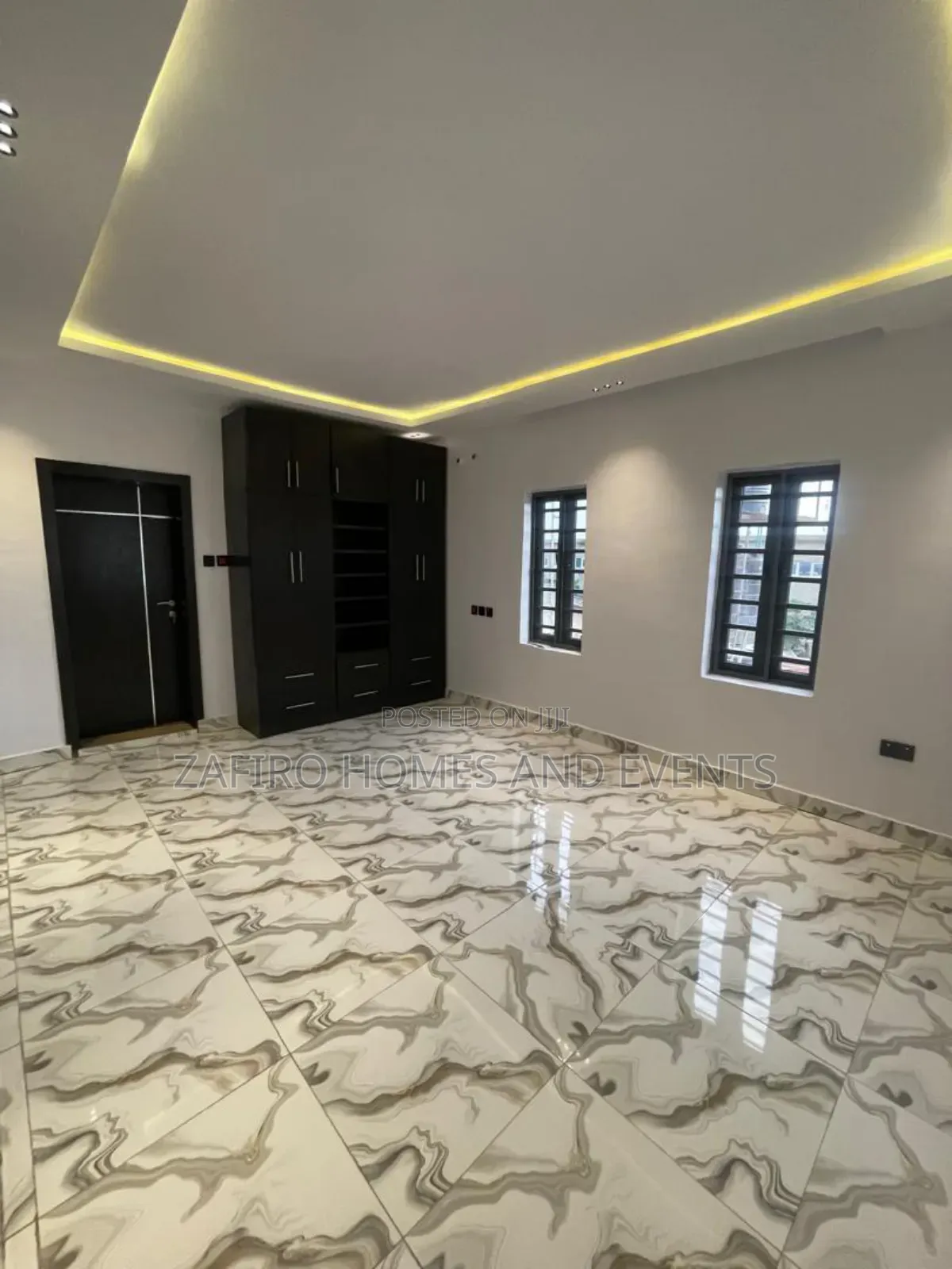 4bdrm Duplex in Emmanuel Estate, for sale in Ibadan