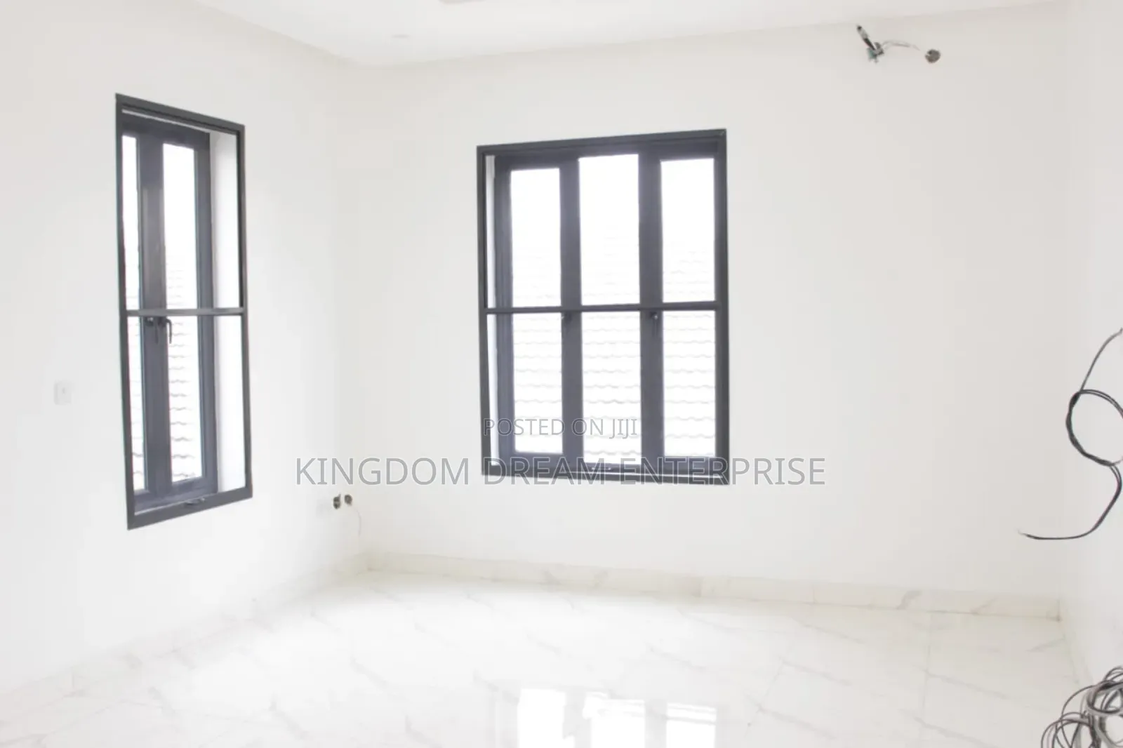 2bdrm Block of Flats in Chevron Lekki for rent in Lekki Expressway