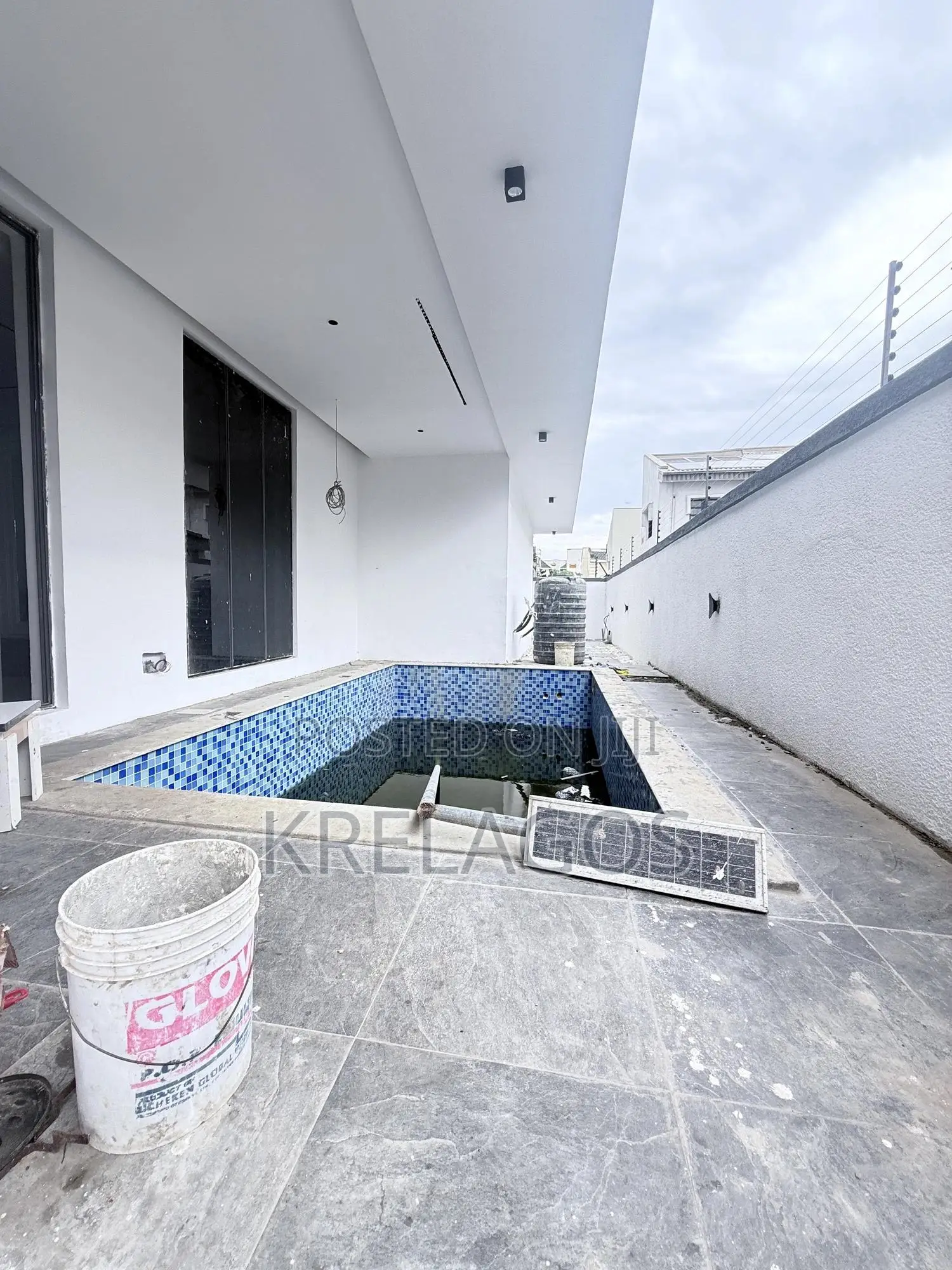 5bdrm Duplex in Lekki Phase 1 for sale in Lekki Phase 1