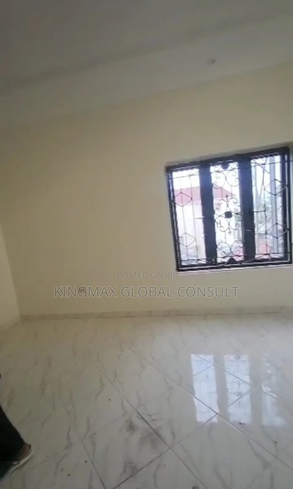 5bdrm Duplex in Guzape District for sale in Guzape District