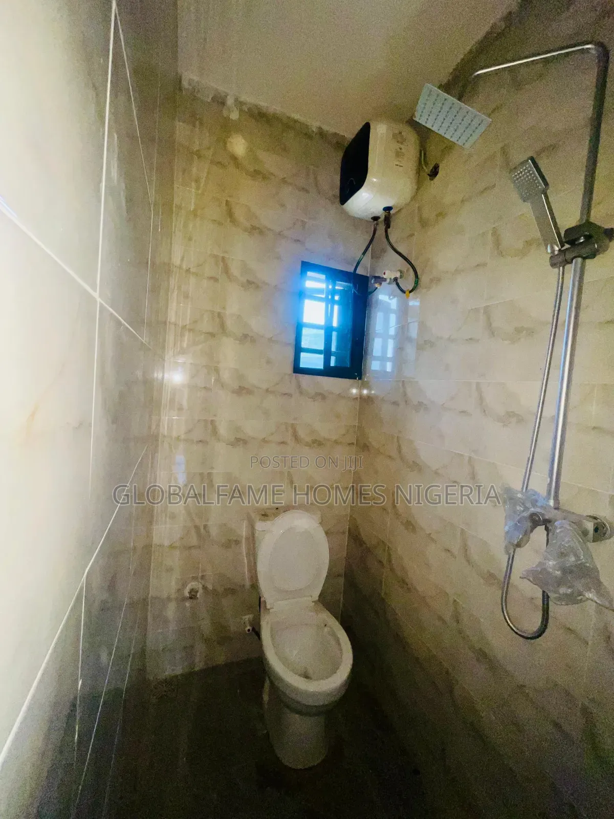 1bdrm Block of Flats in Lakowe Ibeju Lekki for rent in Lakowe