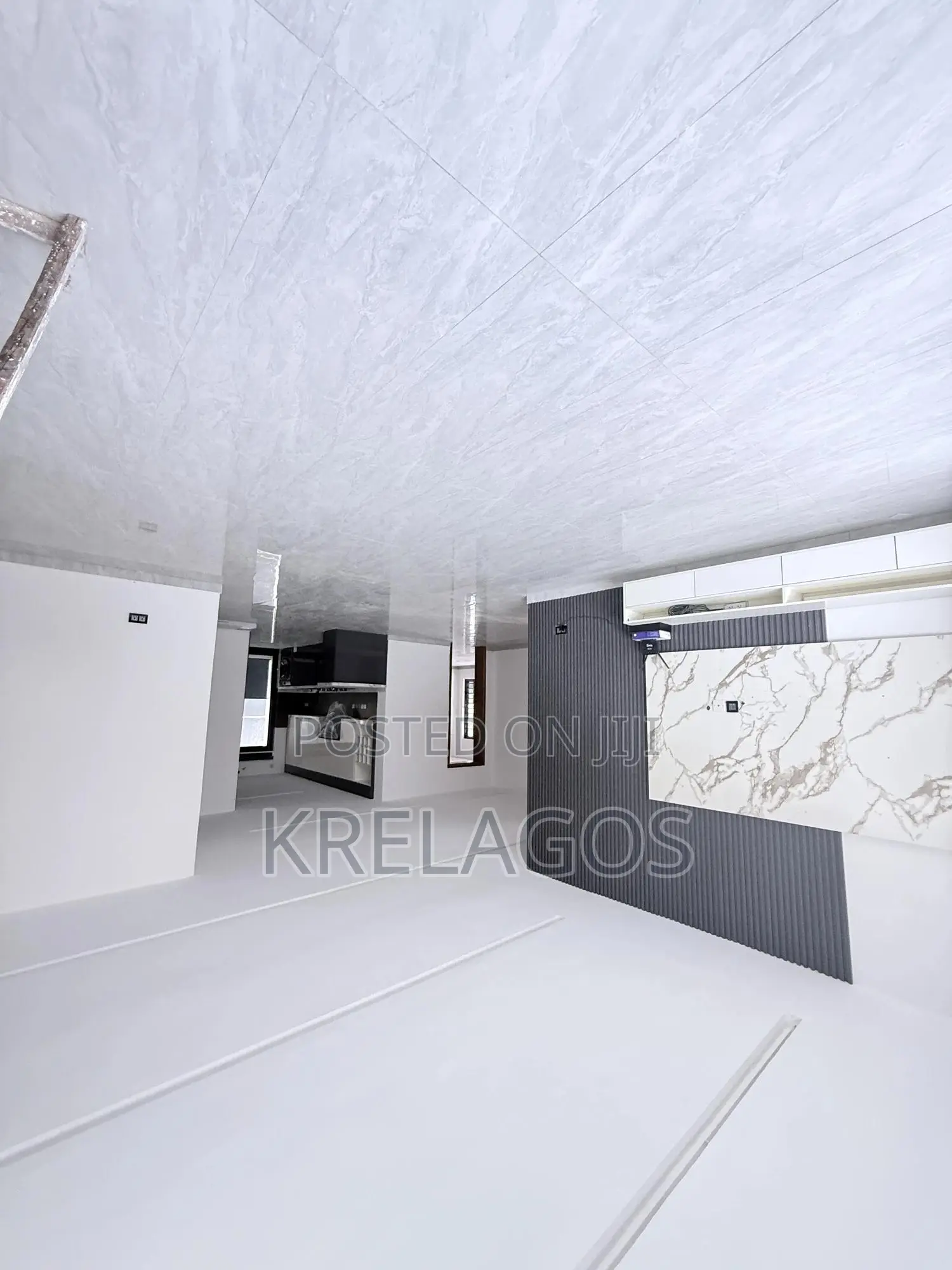3bdrm Apartment in Ikate for sale in Ikate