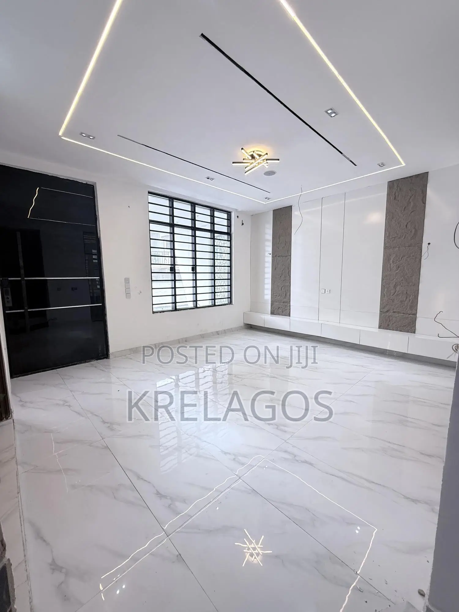 4bdrm Duplex in Ikate for sale in Ikate
