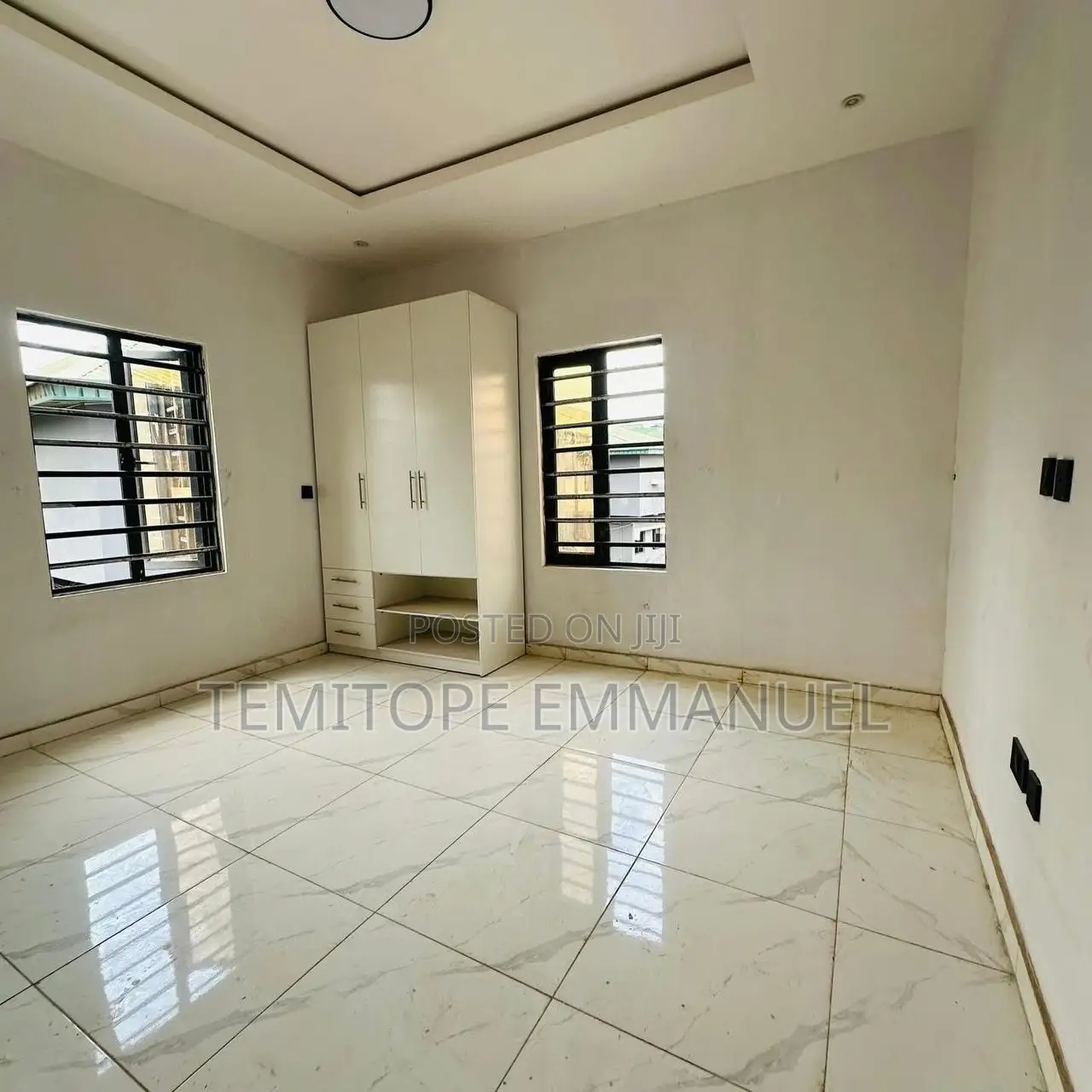 Furnished 4bdrm House in Omole Phase One for sale in Omole Phase 1