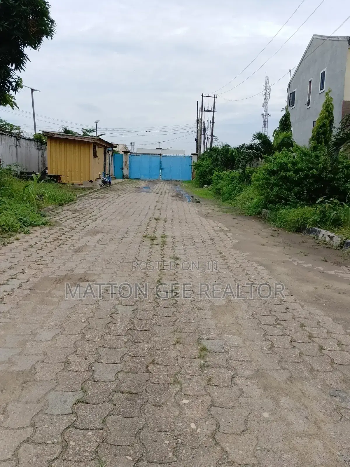 Land for Sales in Western Avenue
