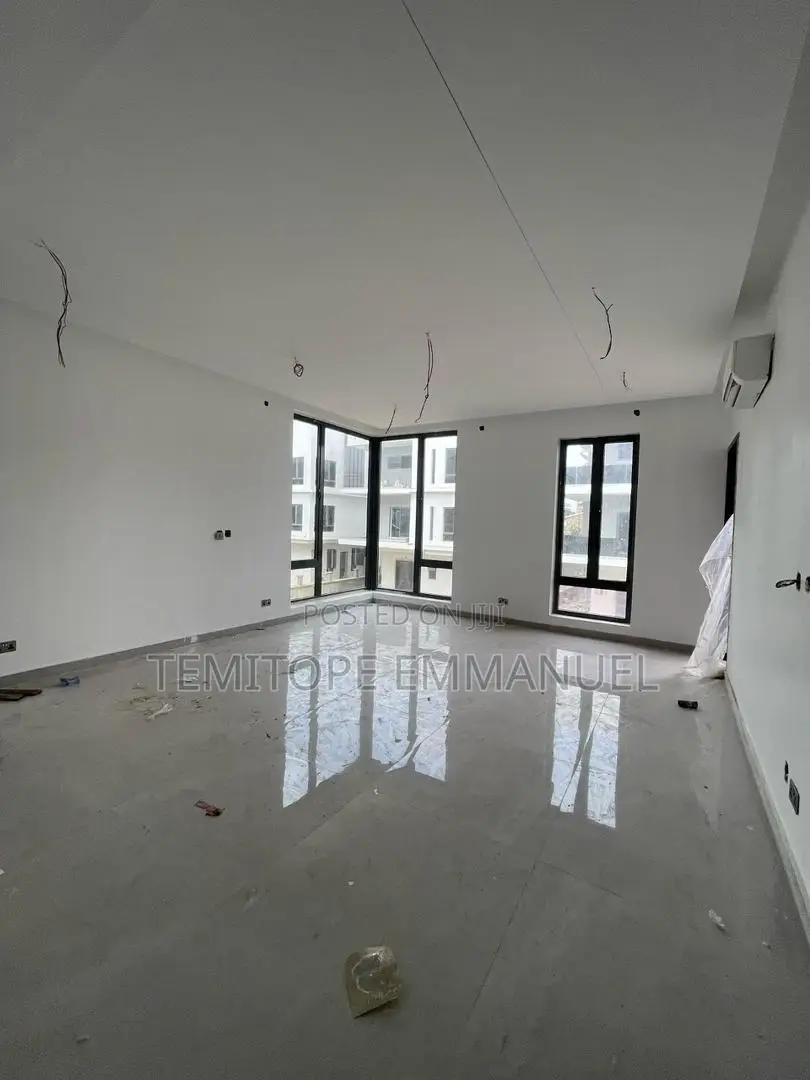 Furnished 6bdrm Duplex in Old Ikoyi for sale in Old Ikoyi