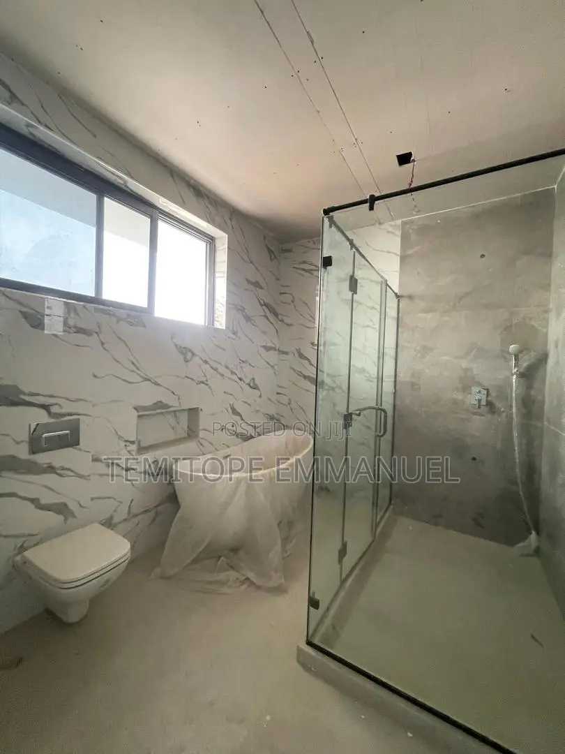 Furnished 6bdrm Duplex in Old Ikoyi for sale in Old Ikoyi