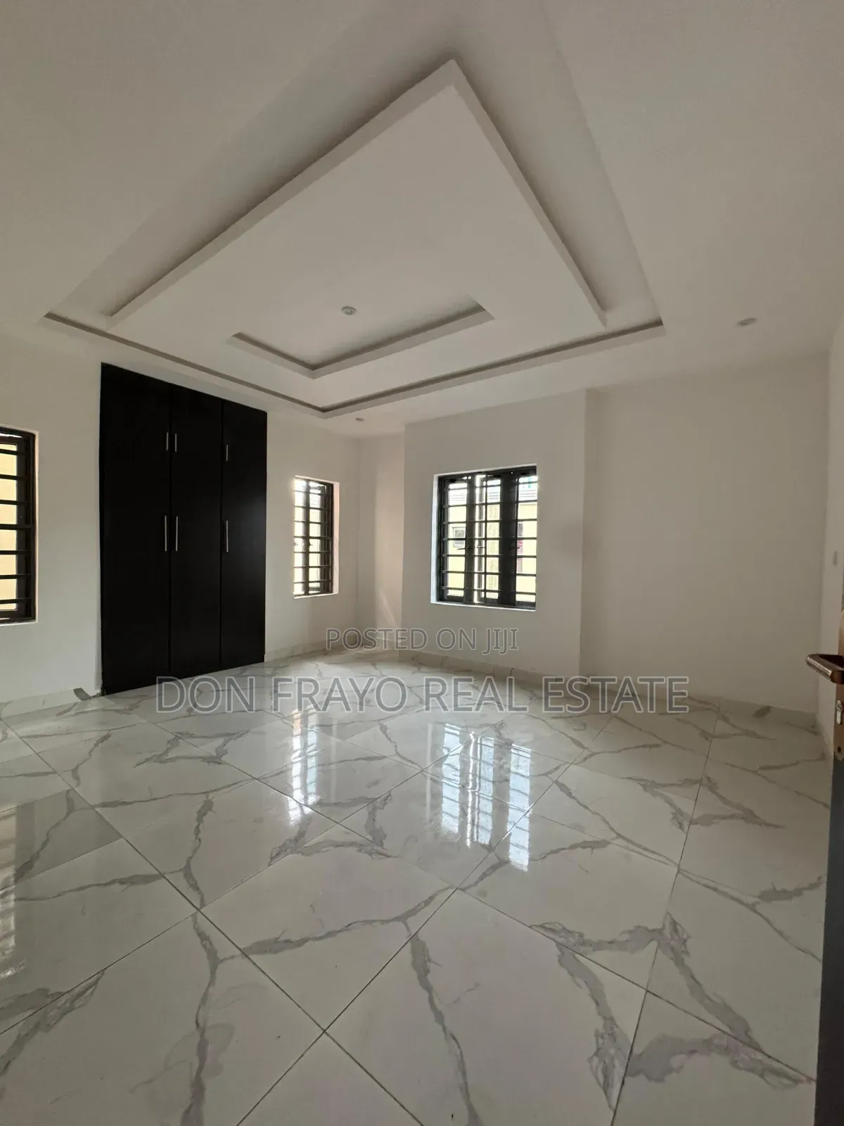 4bdrm Duplex in Oluyole Estate for sale in Oluyole Estate