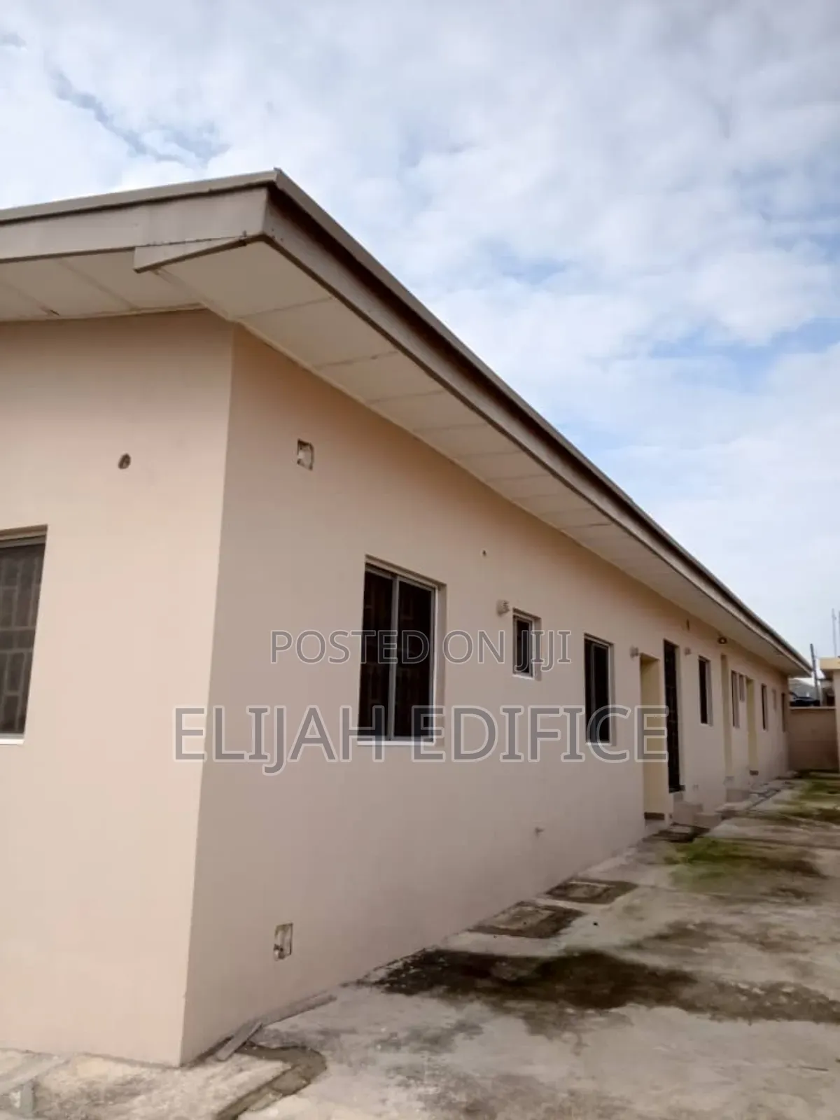 Furnished 2bdrm Bungalow in Eleshin, Ijede / Ikorodu for rent in Ijede / Ikorodu