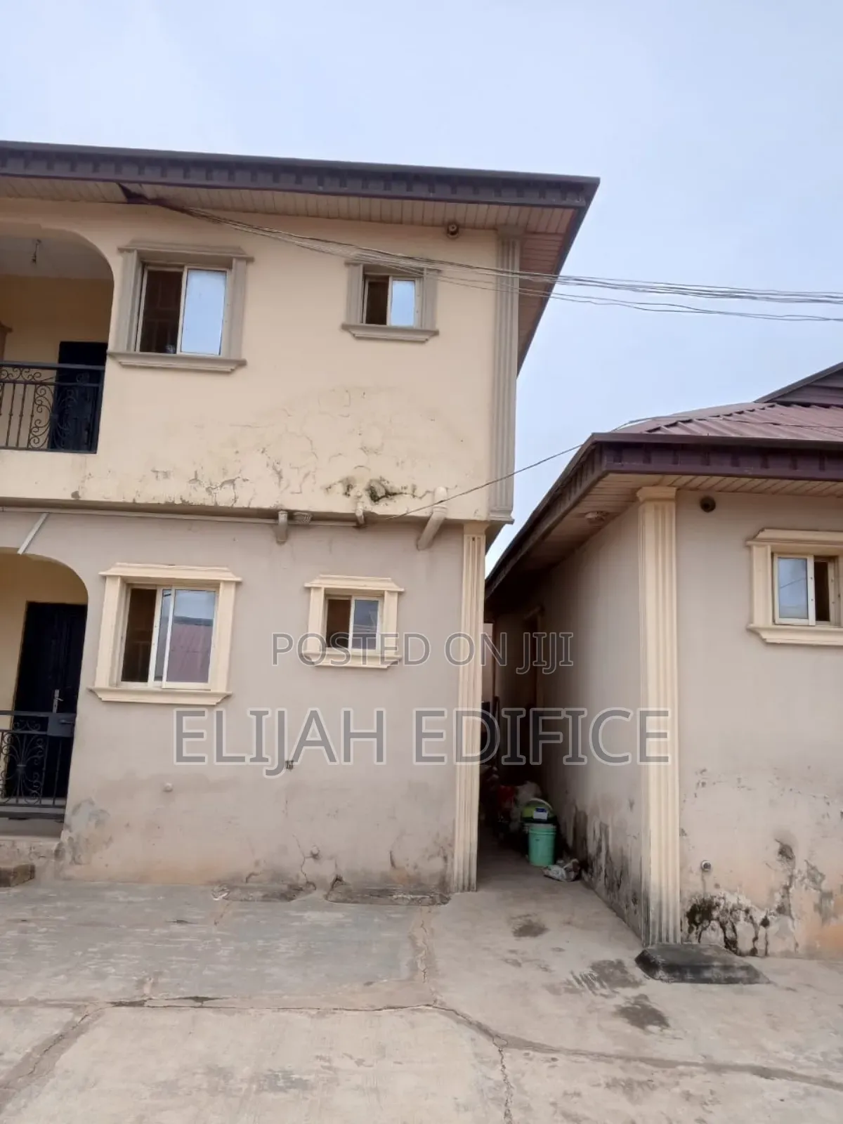 Furnished 9bdrm Block of Flats in Eleshin, Ijede / Ikorodu for sale in Ijede / Ikorodu