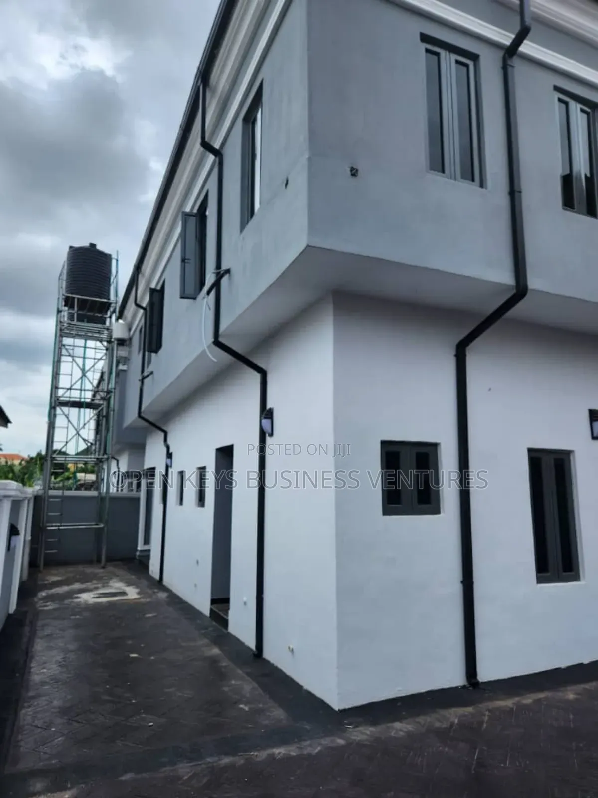 Furnished 5bdrm Duplex in Larry Estate Oluyole for sale in Oluyole Estate