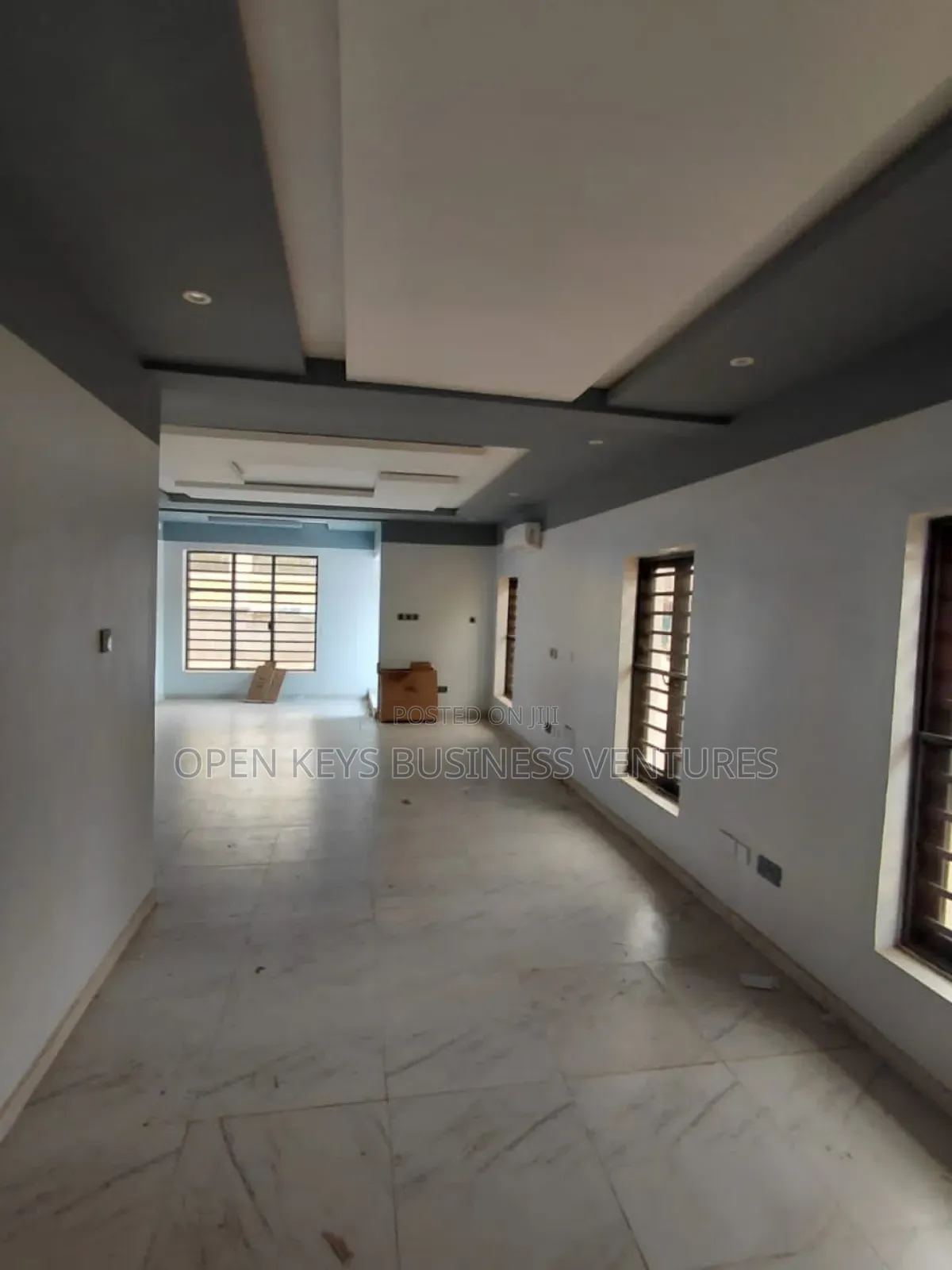 Furnished 5bdrm Duplex in Golf Club Onireke, Oluyole Estate for sale in Oluyole Estate