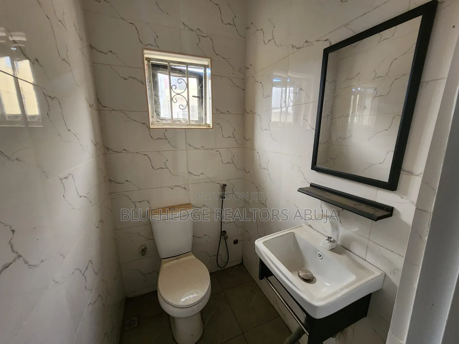 4bdrm Duplex in Phase 2, Life Camp for sale in Life Camp