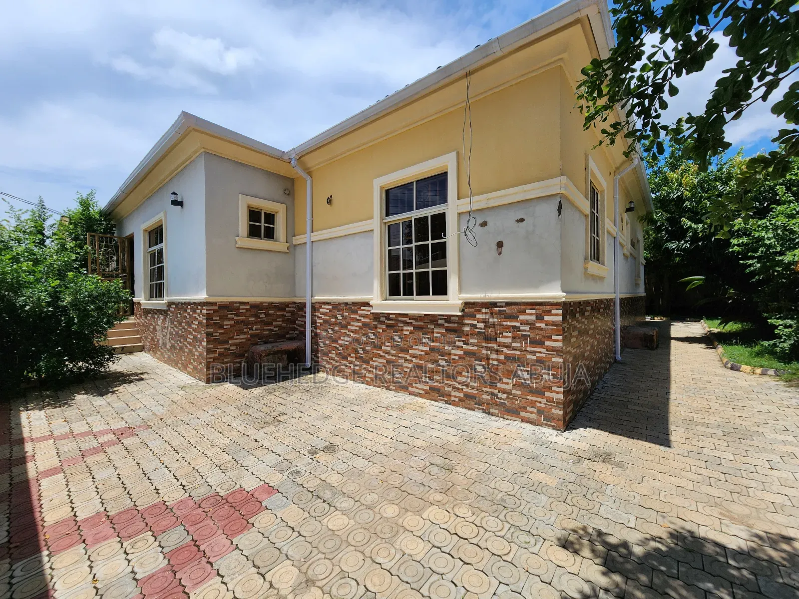 3bdrm Bungalow in Karshi for rent in Karshi