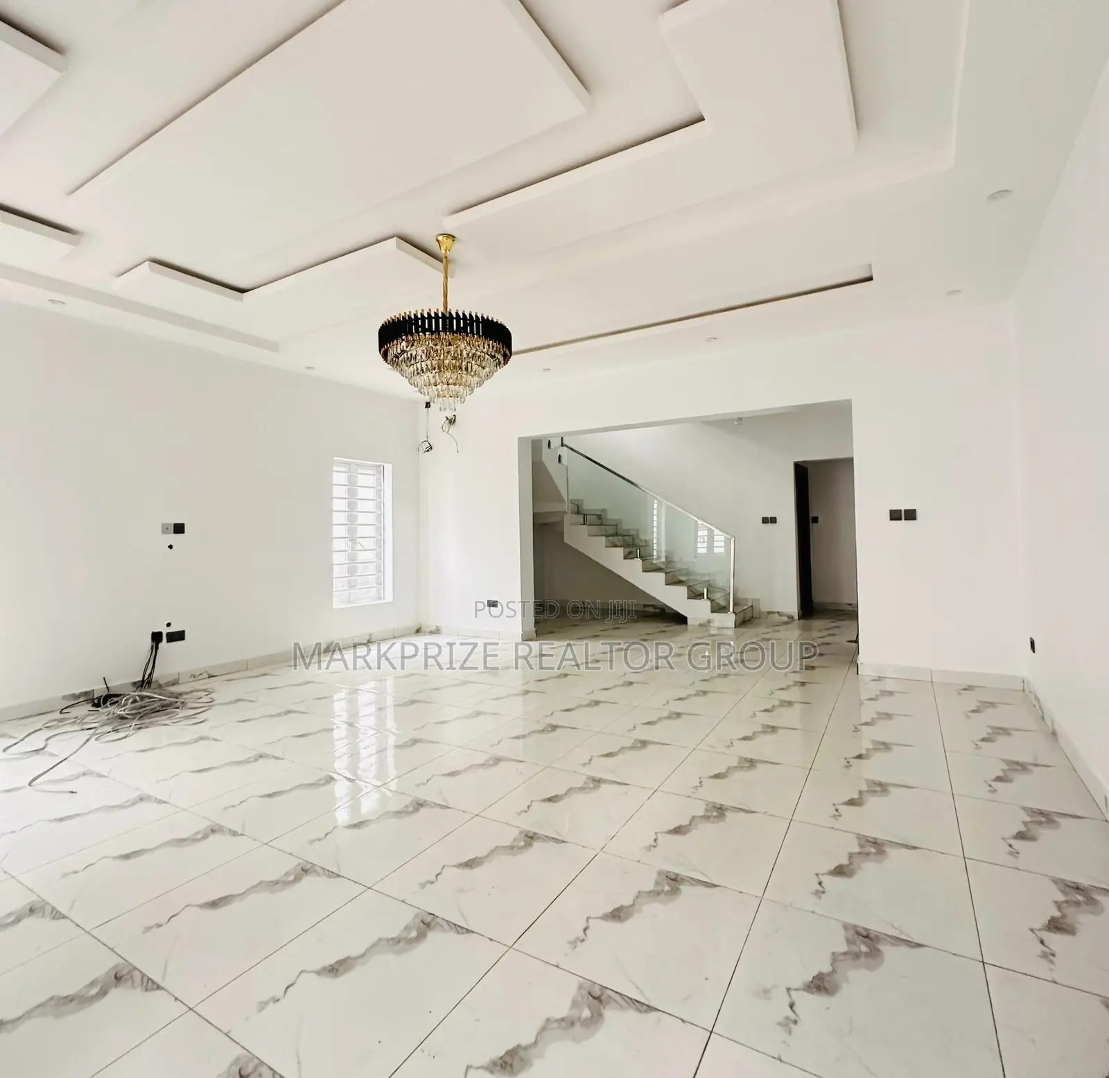 5bdrm Duplex in Magodo Phase 2 Lagos for sale in Magodo