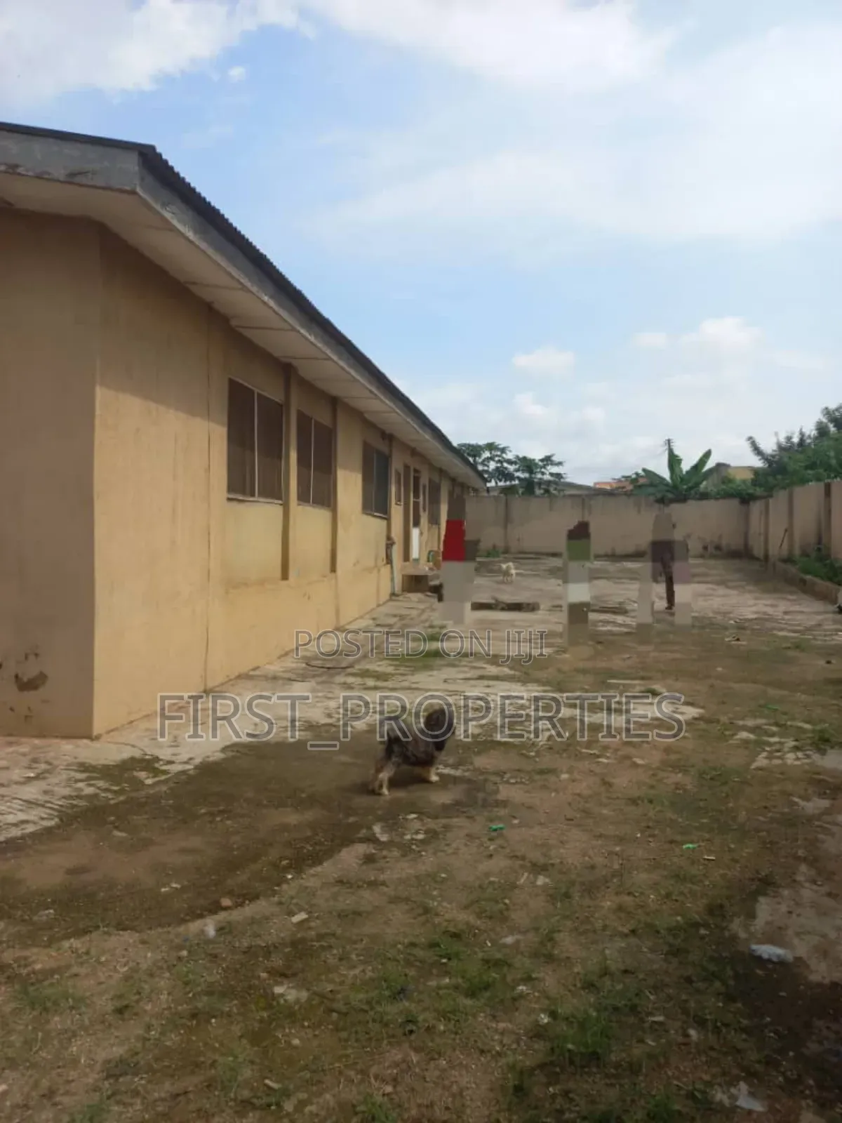6bdrm Bungalow in Alarere Area, Iwo Road for sale in Iwo Road