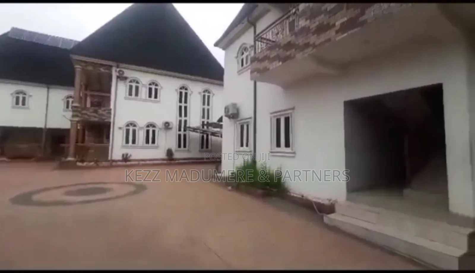 Furnished 5bdrm Duplex in Secured And Gated for sale in Port-Harcourt