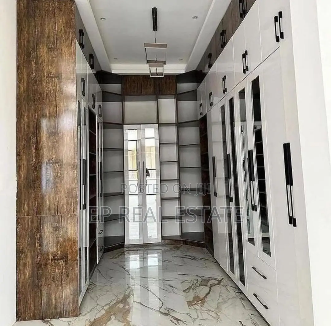 6bdrm House in Asokoro for sale in Asokoro