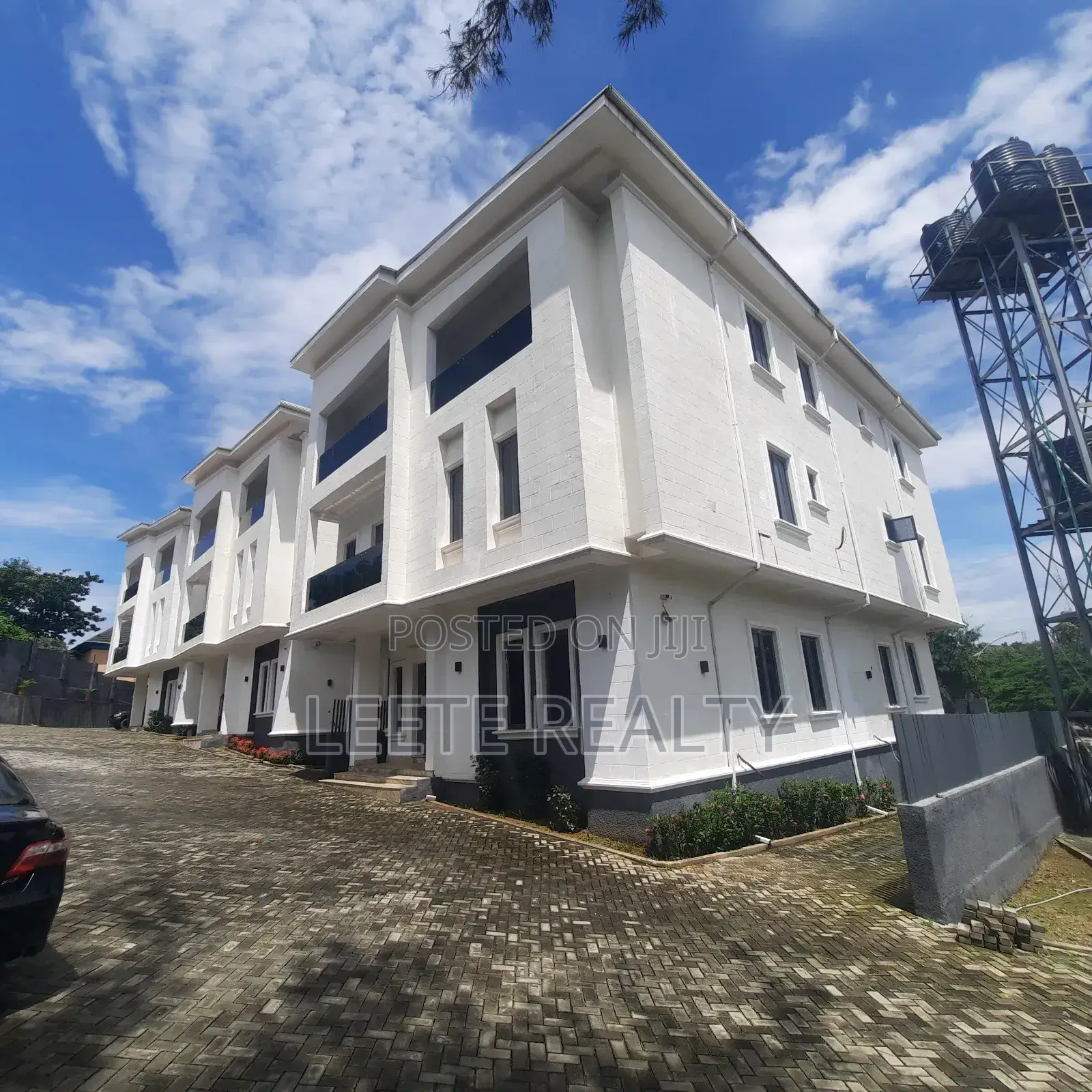 5bdrm Duplex in Maitama for sale in Maitama