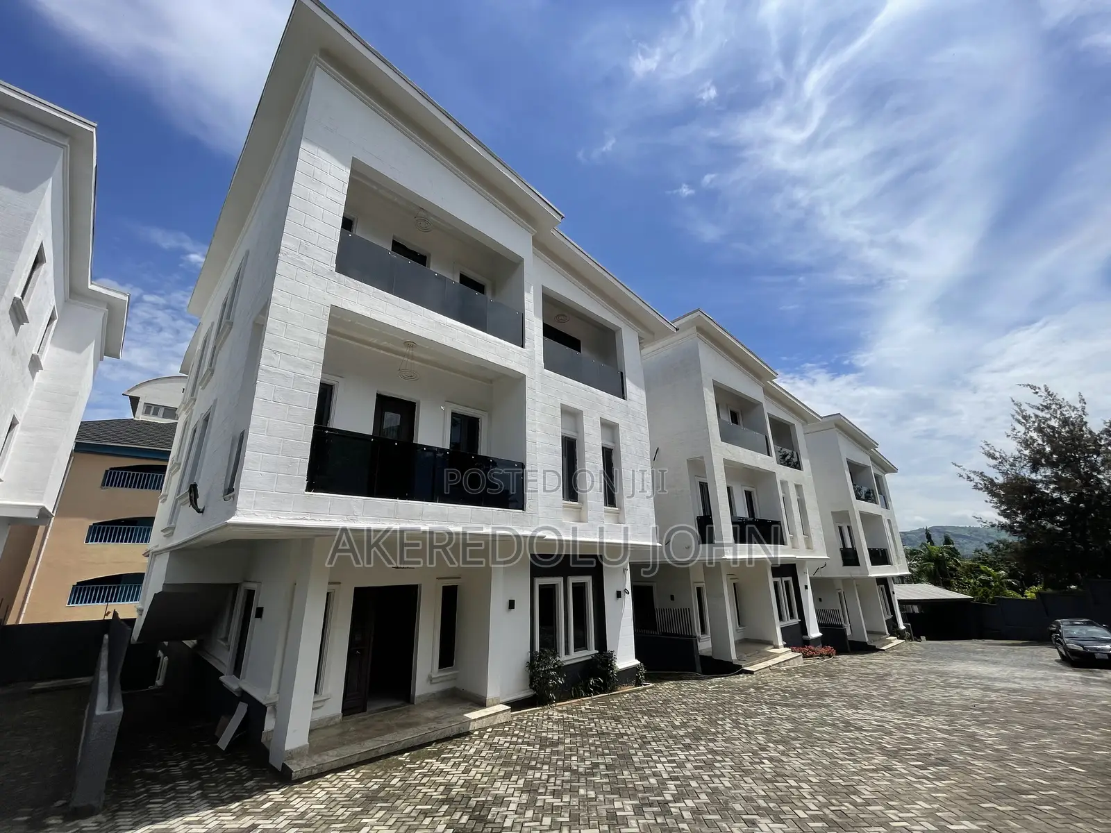 5bdrm Duplex in Maitama for sale in Maitama