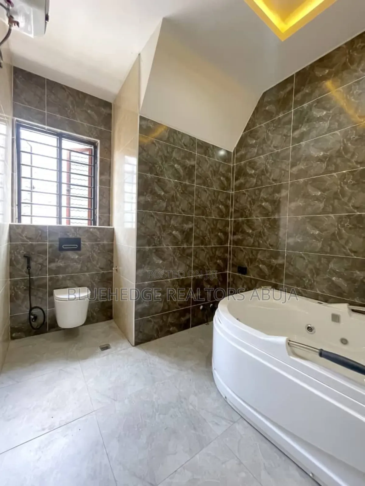7bdrm Duplex in Efab Metropolis, Gwarinpa for sale in Gwarinpa
