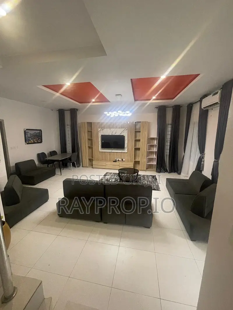 848920dy - 4 Bedroom Shortlet in Orchid Lekki in Chevron