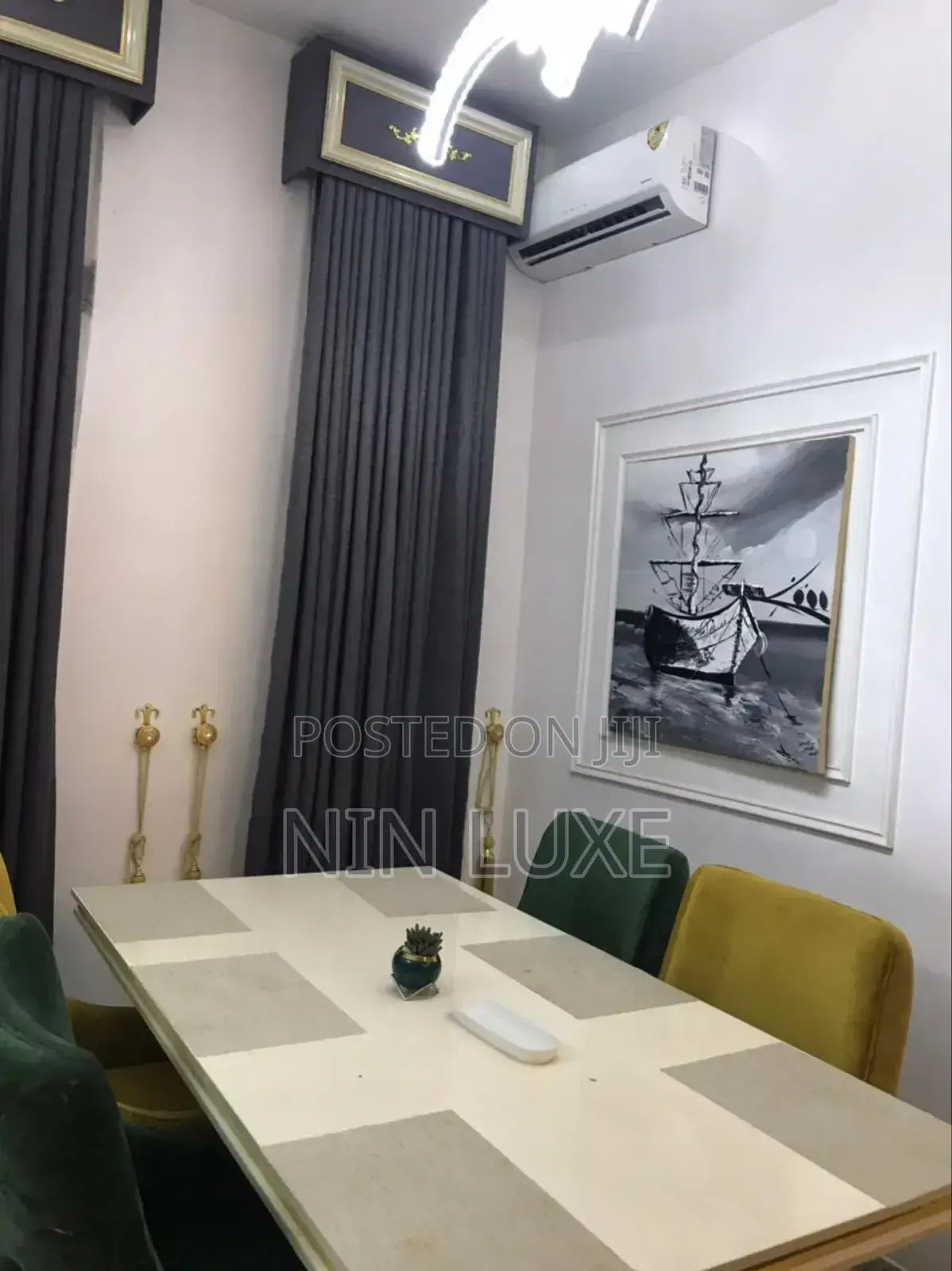 Exquisite Beautiful Furnished Room in a Shared Apartment in Lekki