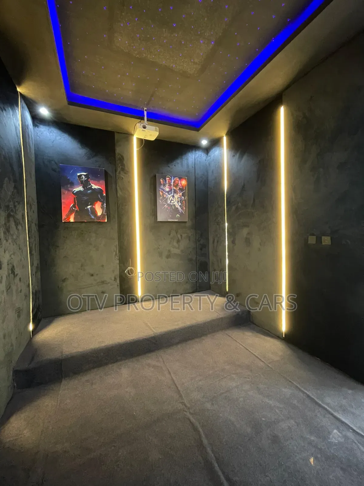 Furnished 5bdrm Duplex in Chevron for sale in Chevron