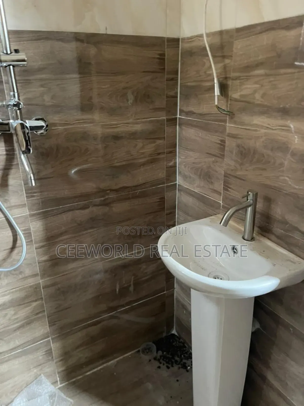 2bdrm Apartment in New Bodija Estate for rent in Bodija