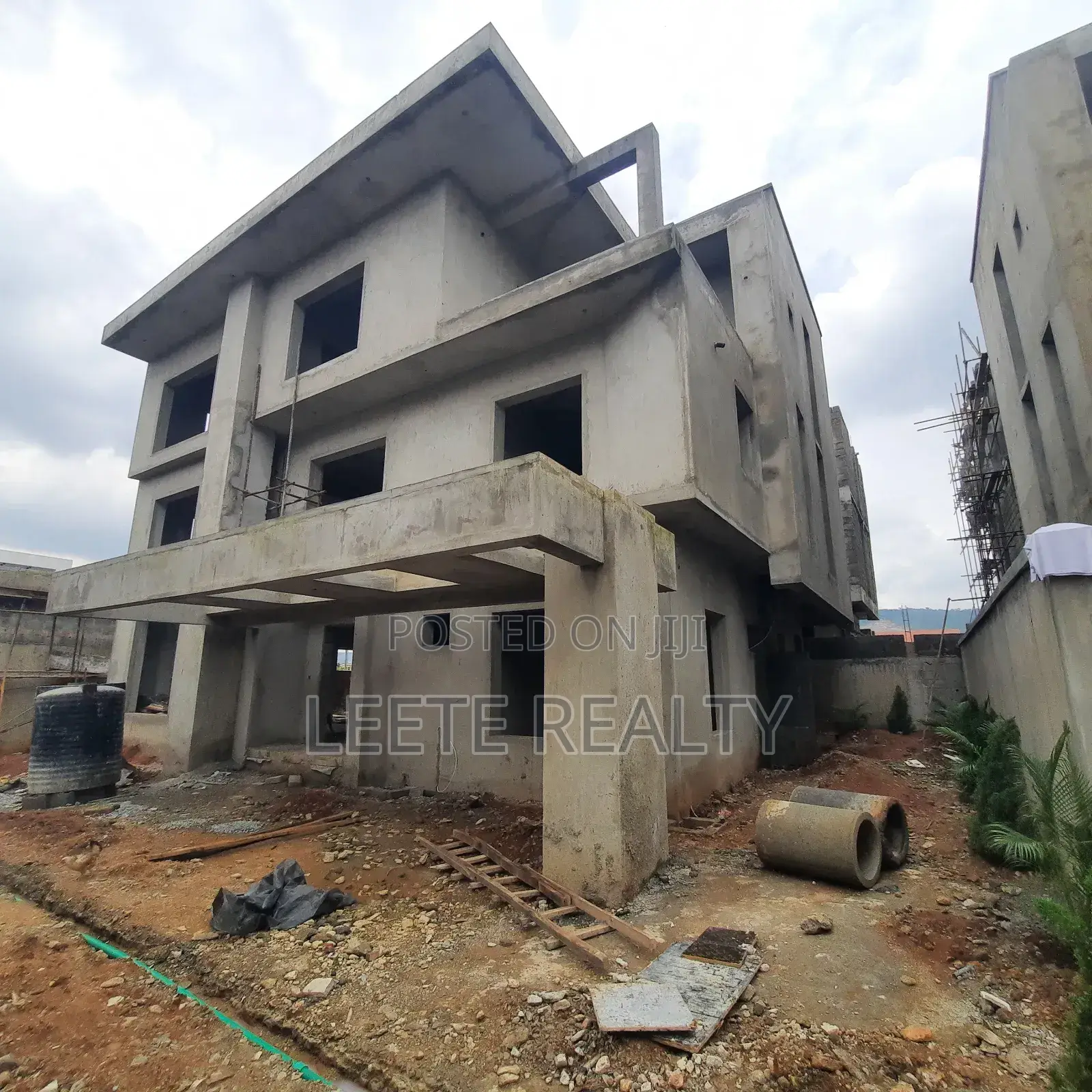 7bdrm Duplex in Katampe Extension for sale in Katampe Extension