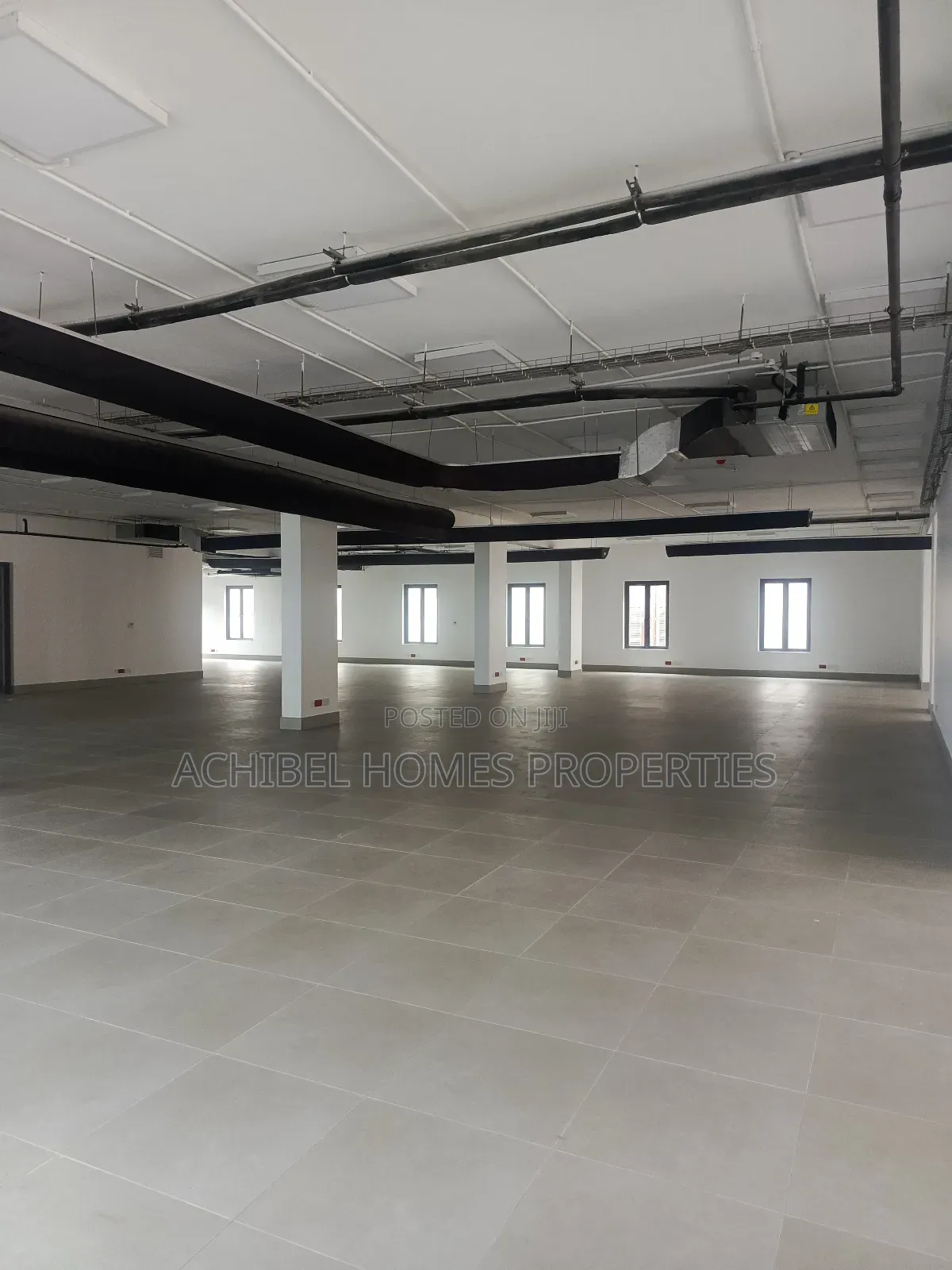 A Fully Serviced 600 Square Meter Office Space in Lekki Phase 1 to Let in Lekki Phase 1