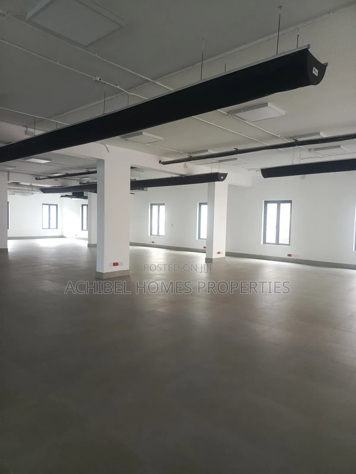 A Fully Serviced 600 Square Meter Office Space in Lekki Phase 1 to Let in Lekki Phase 1