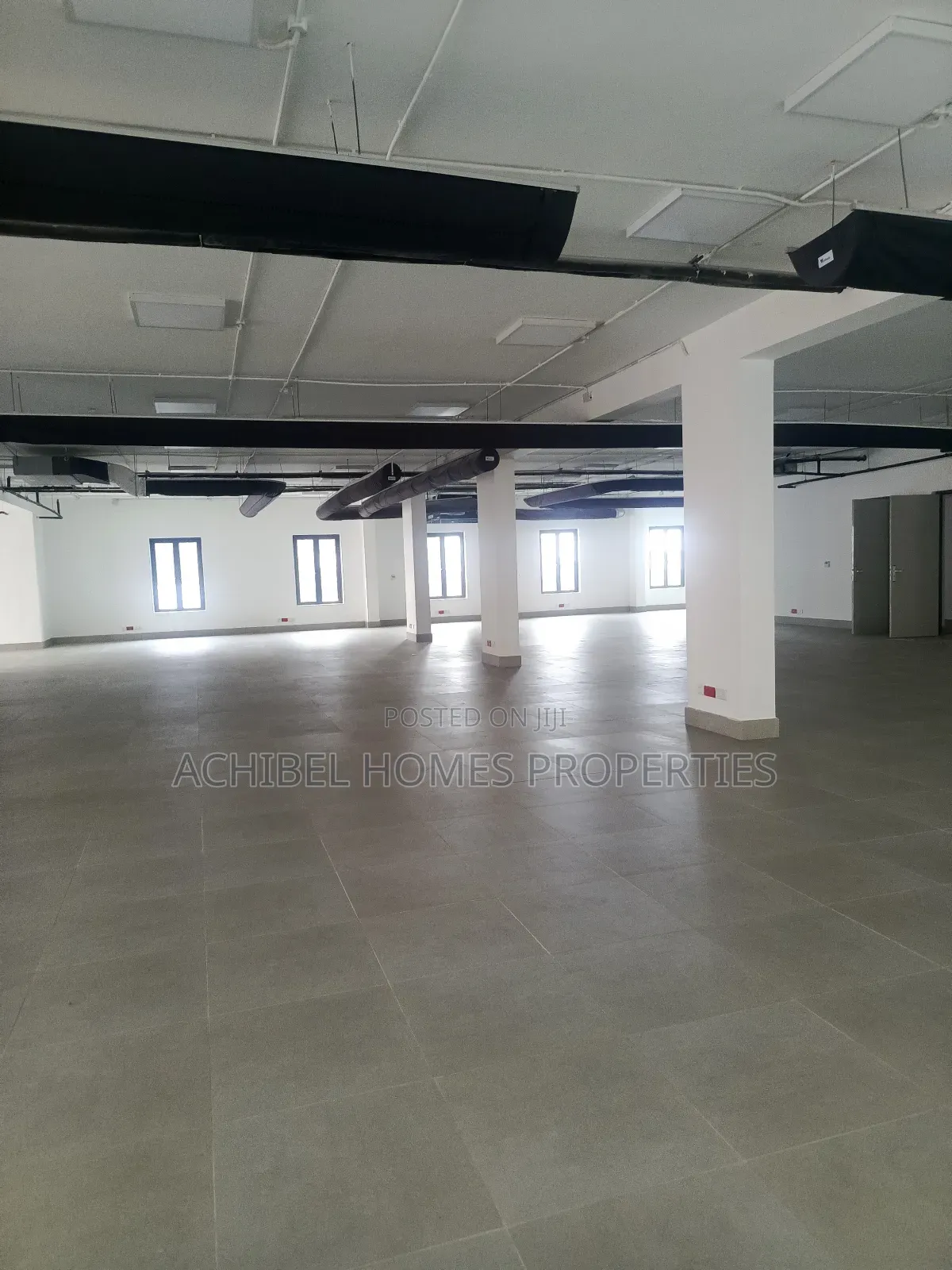 A Fully Serviced 600 Square Meter Office Space in Lekki Phase 1 to Let in Lekki Phase 1