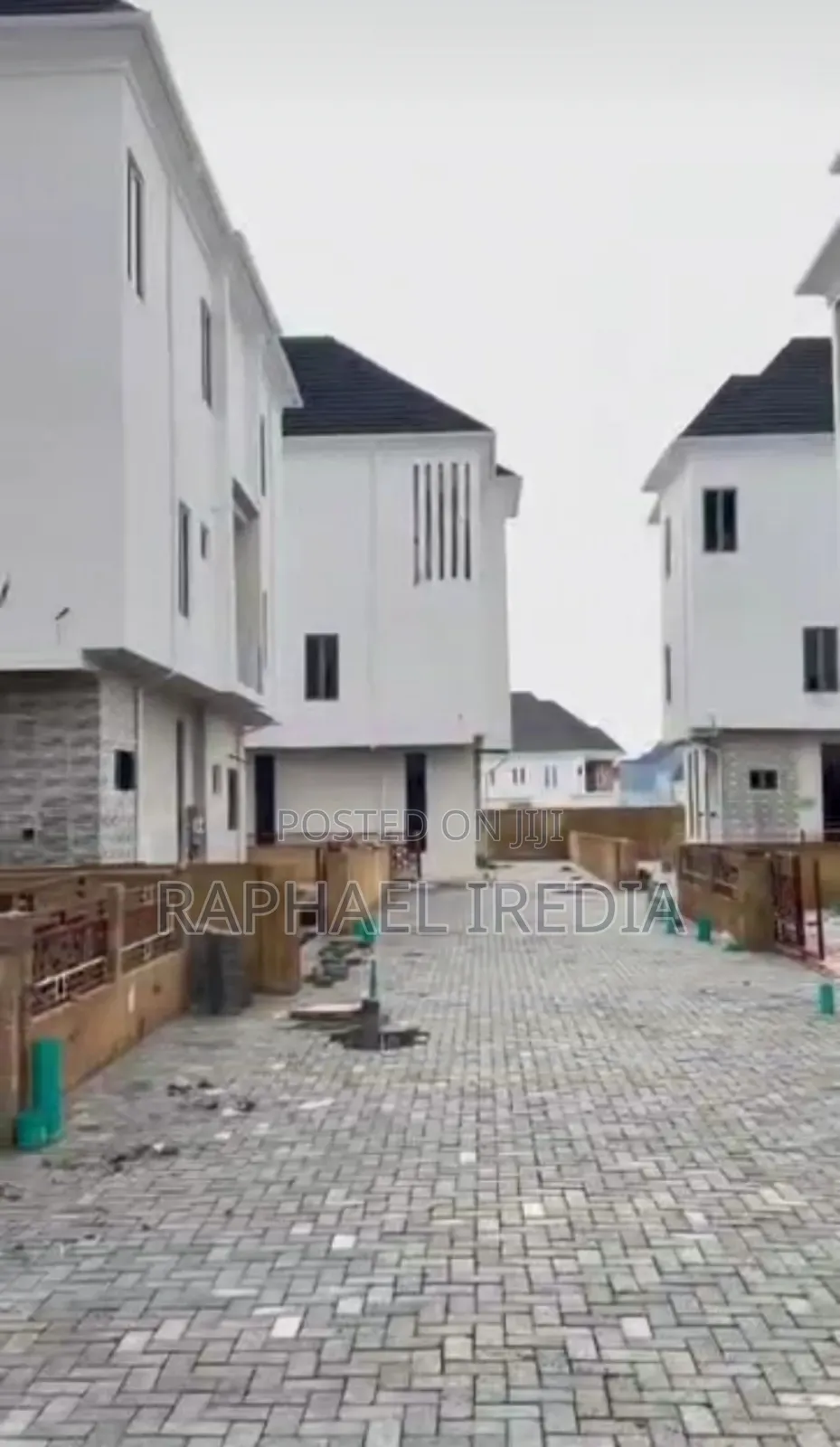 5bdrm Duplex in Radiusman Estate, Alimosho for sale in Alimosho