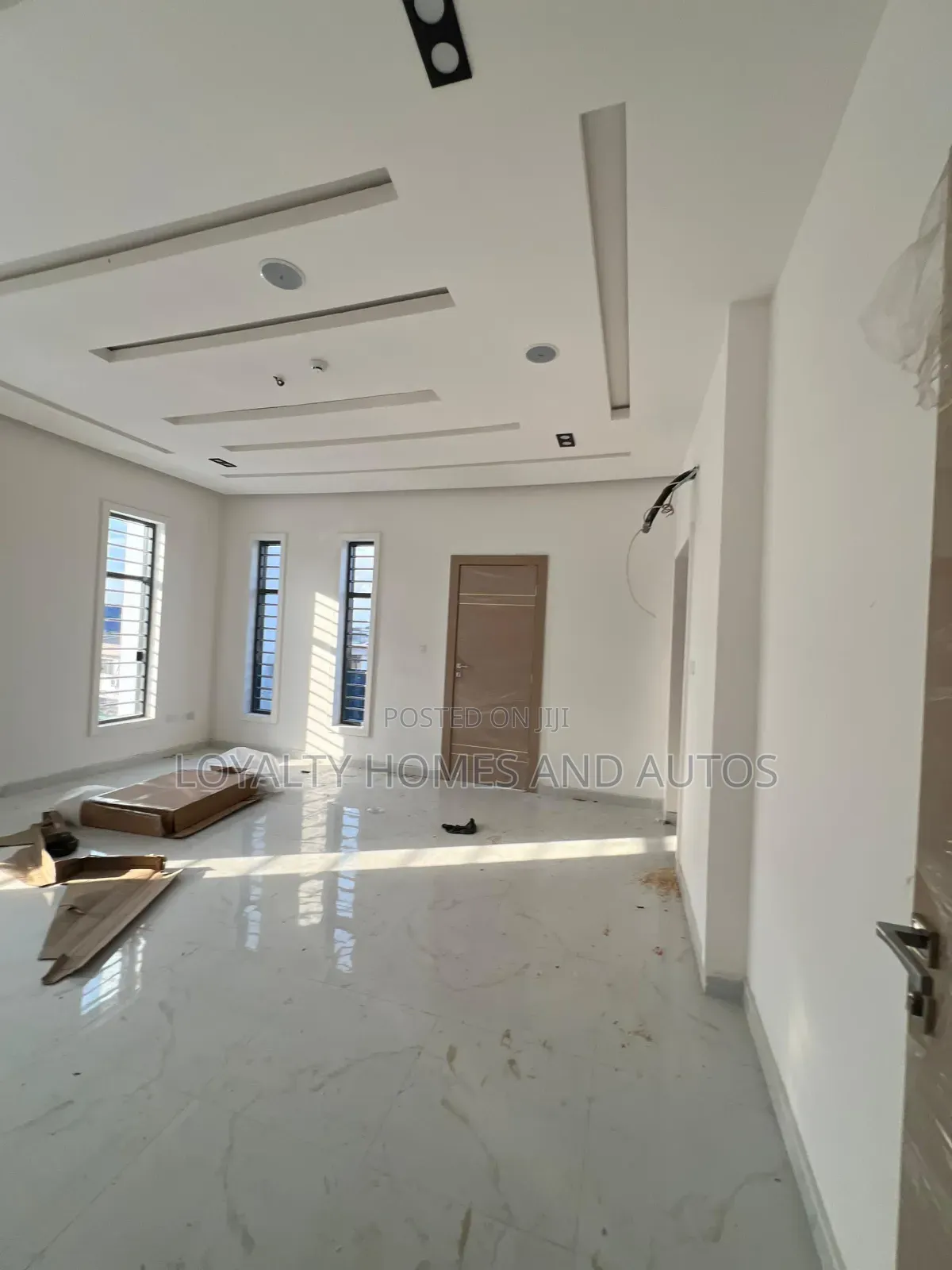 5bdrm Duplex in Omole Phase 1 Lagos for sale in Omole Phase 1