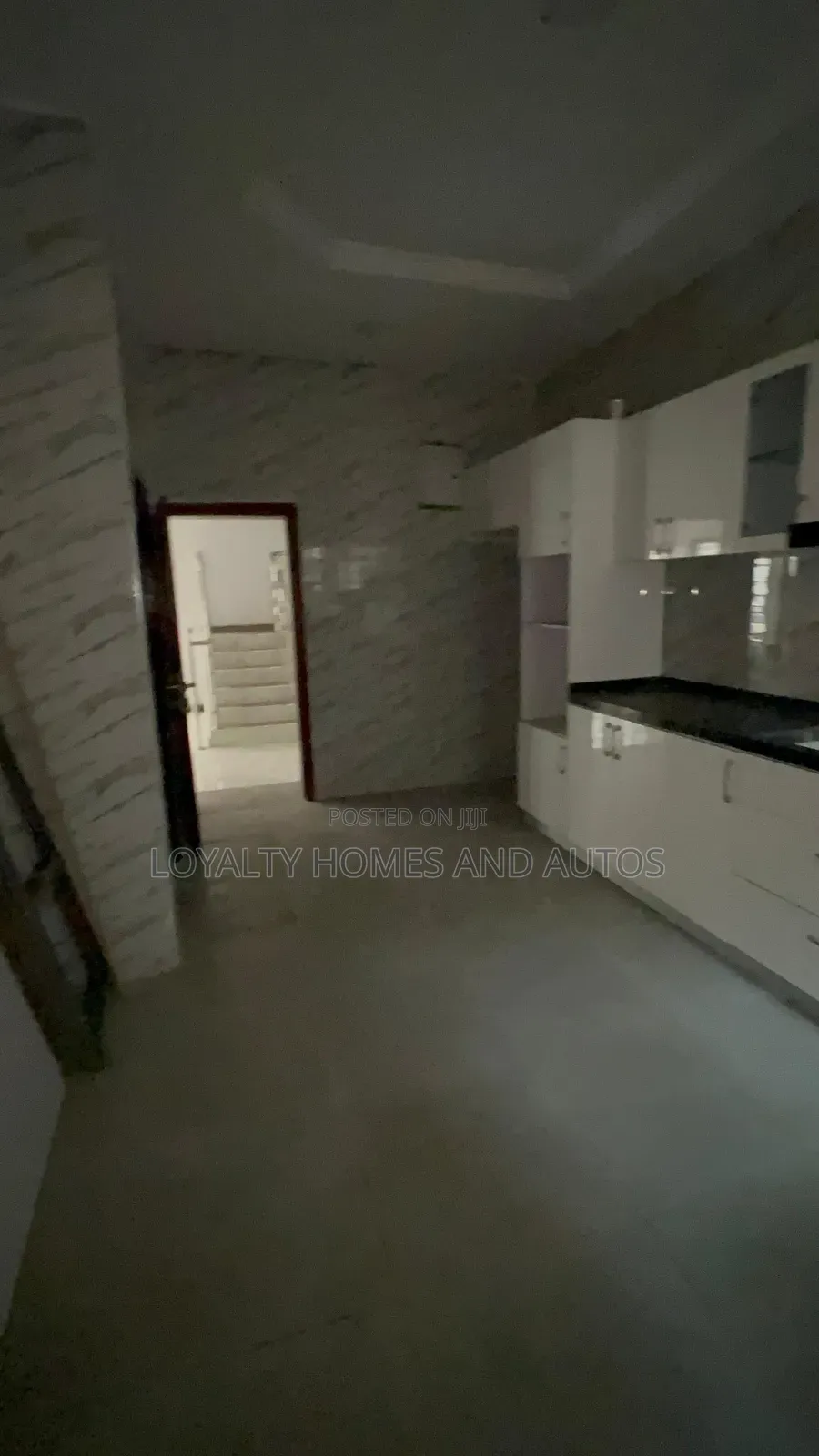 4bdrm Duplex in A Mini Estate By for sale in Ikeja GRA