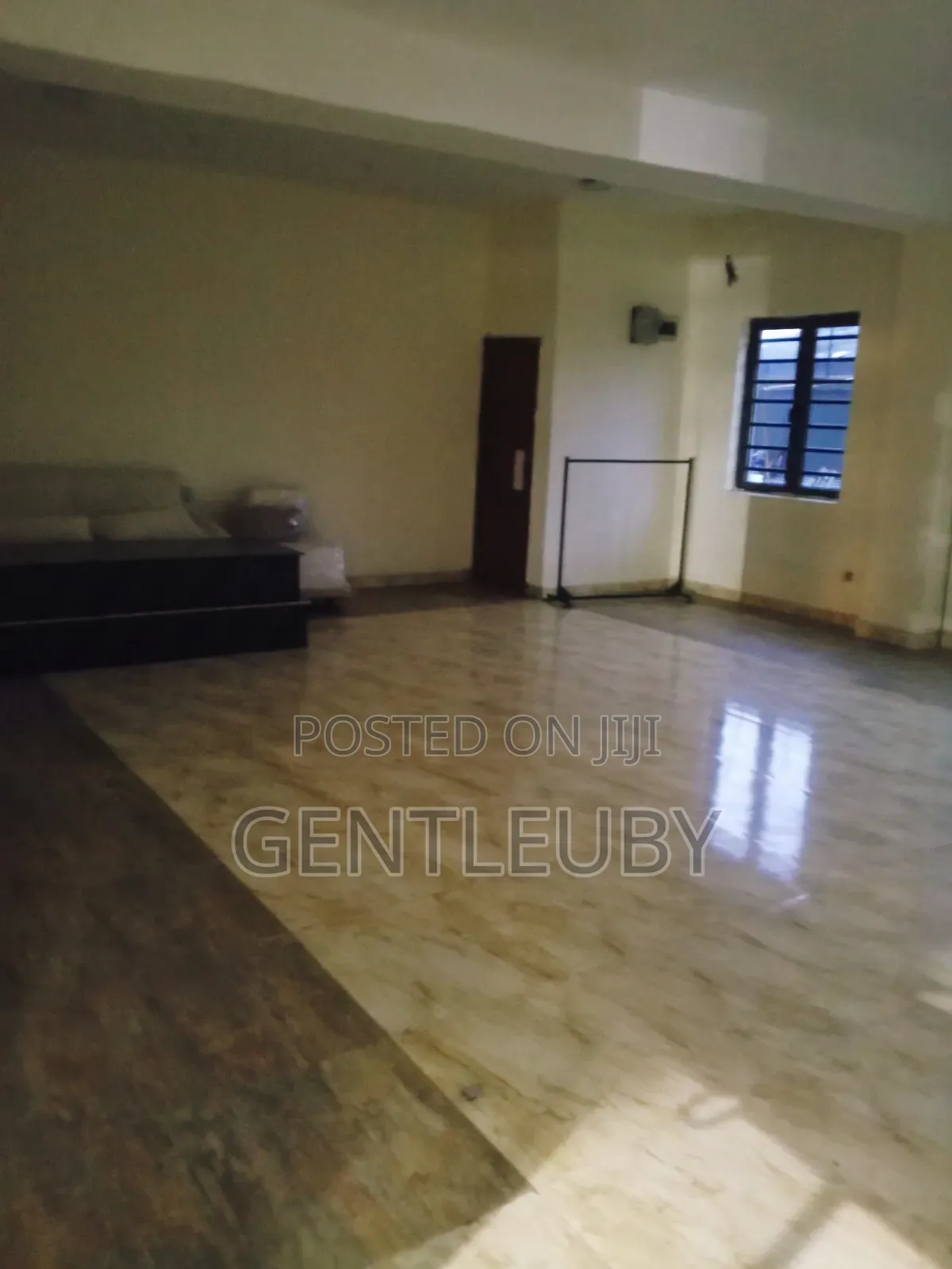 Commercial Property at Time Square Mall for Rent in Lekki Phase 2