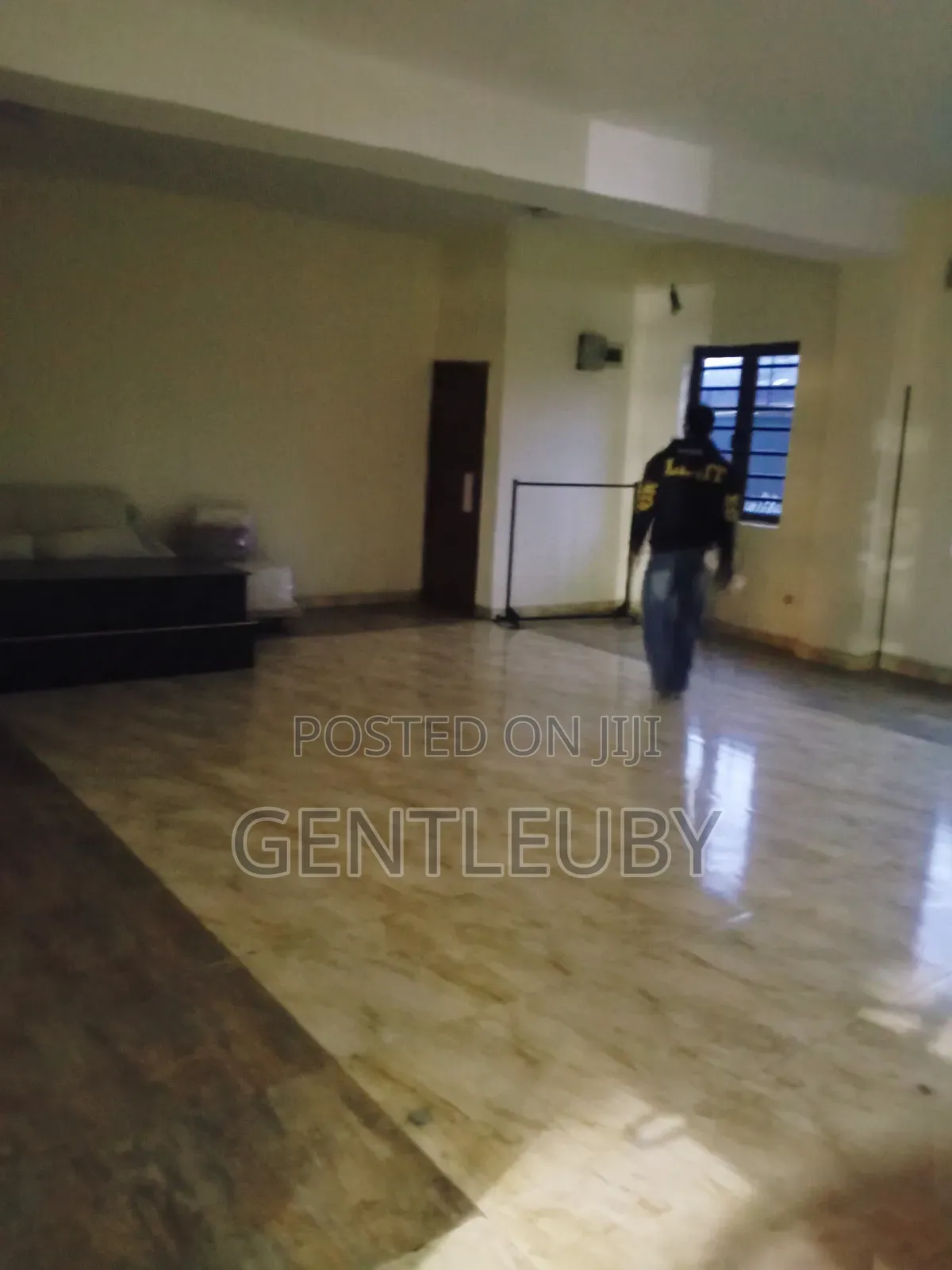 Commercial Property at Time Square Mall for Rent in Lekki Phase 2