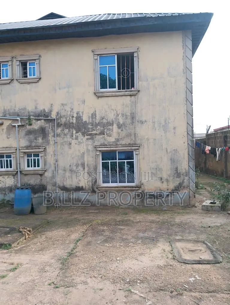 3bdrm Block of Flats in Good Shepherd, Abule Egba for sale in Abule Egba