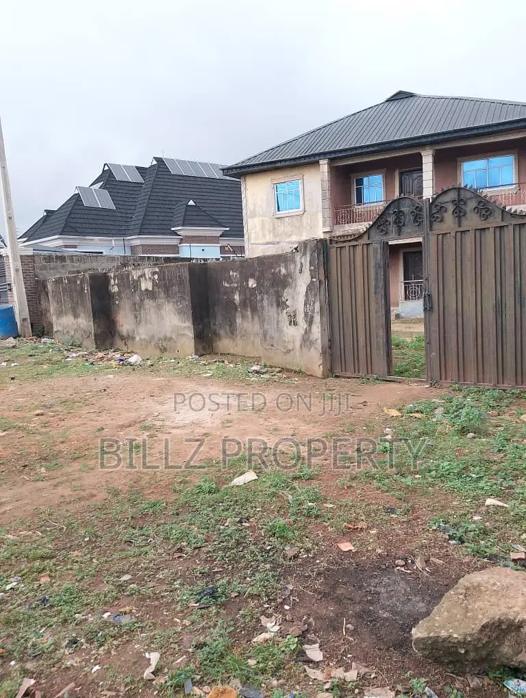 3bdrm Block of Flats in Good Shepherd, Abule Egba for sale in Abule Egba