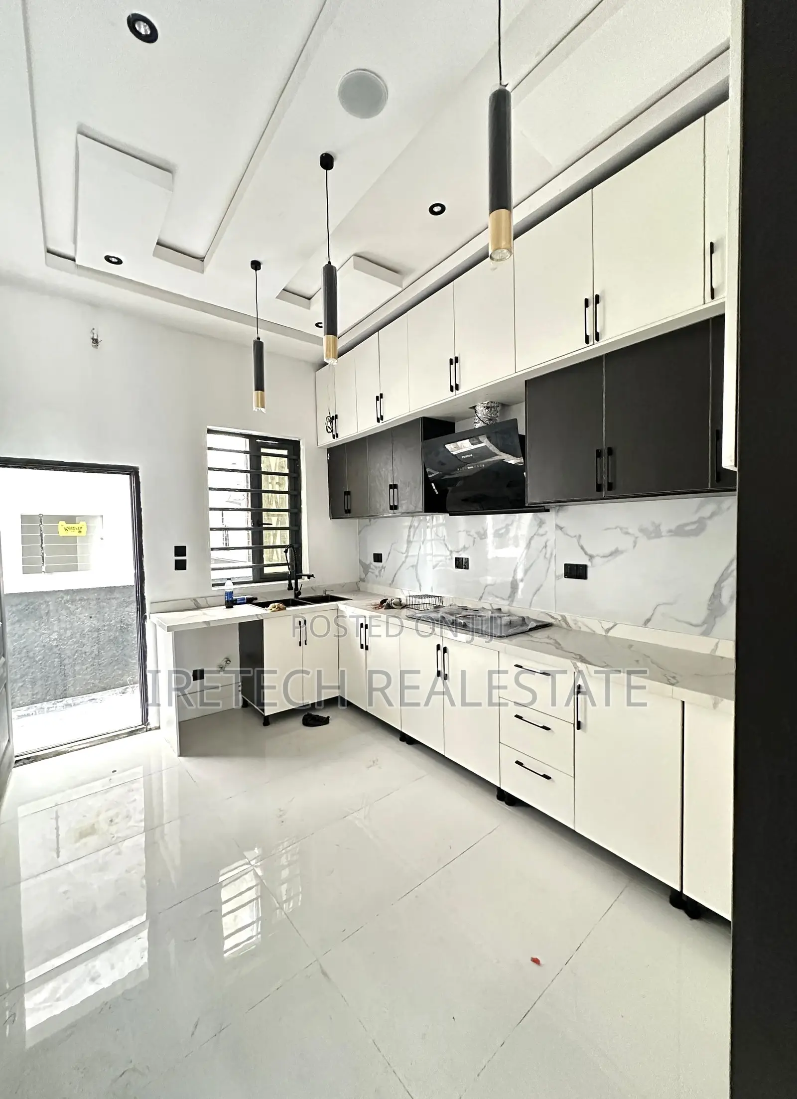4bdrm Duplex in Ajah Before Adesanya for sale in Ajah