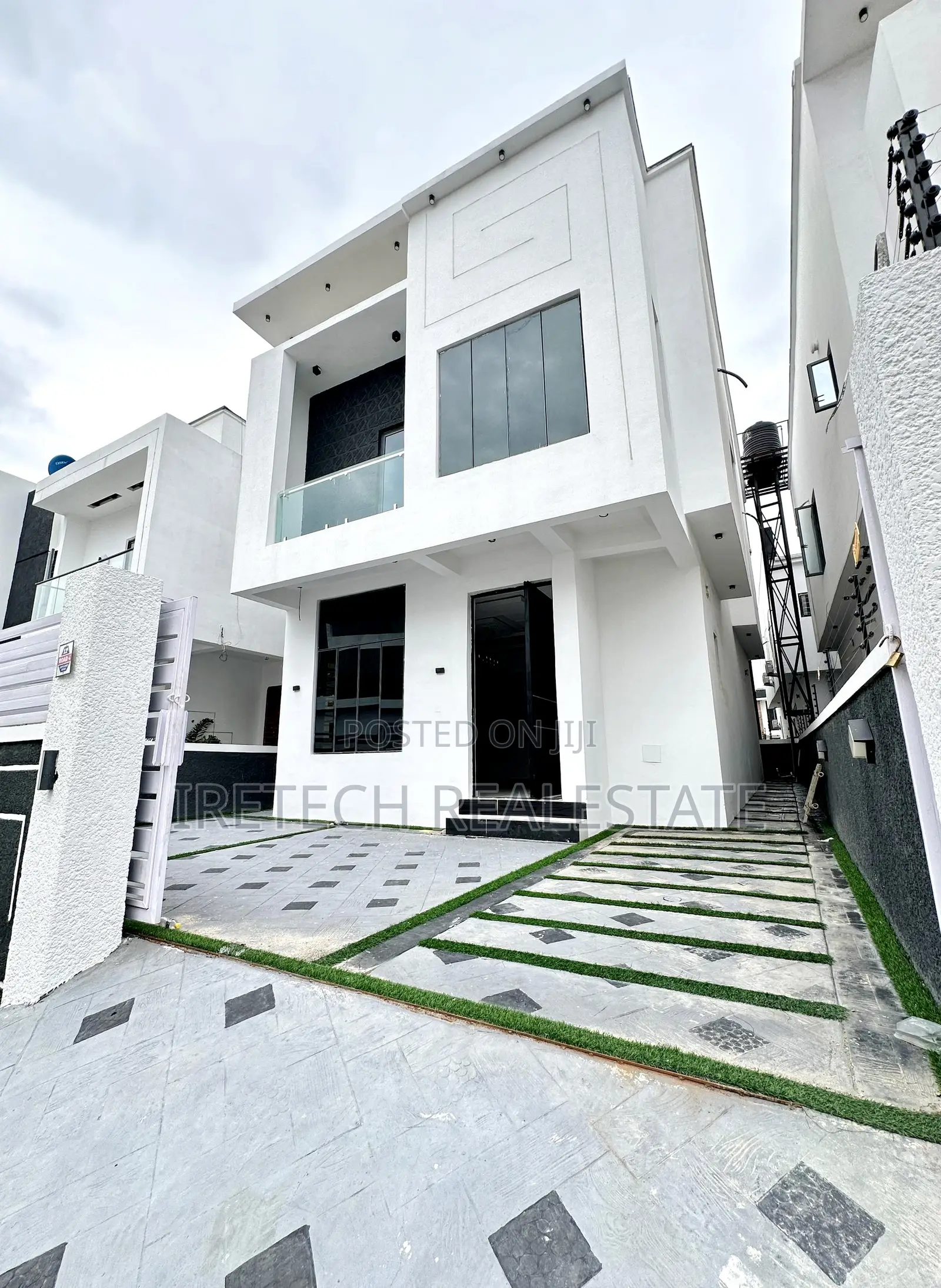 4bdrm Duplex in Ajah Before Adesanya for sale in Ajah