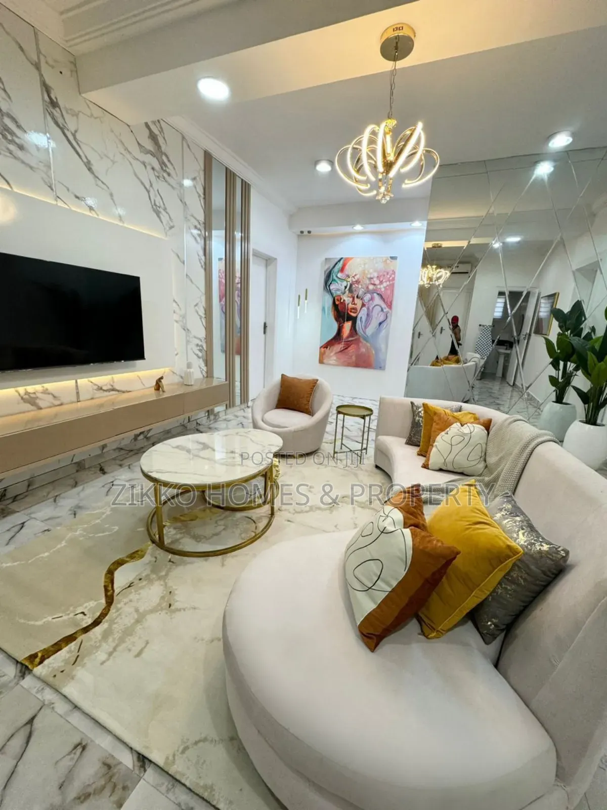One Bed Shortlet at Lekki Phase 1 in Lekki