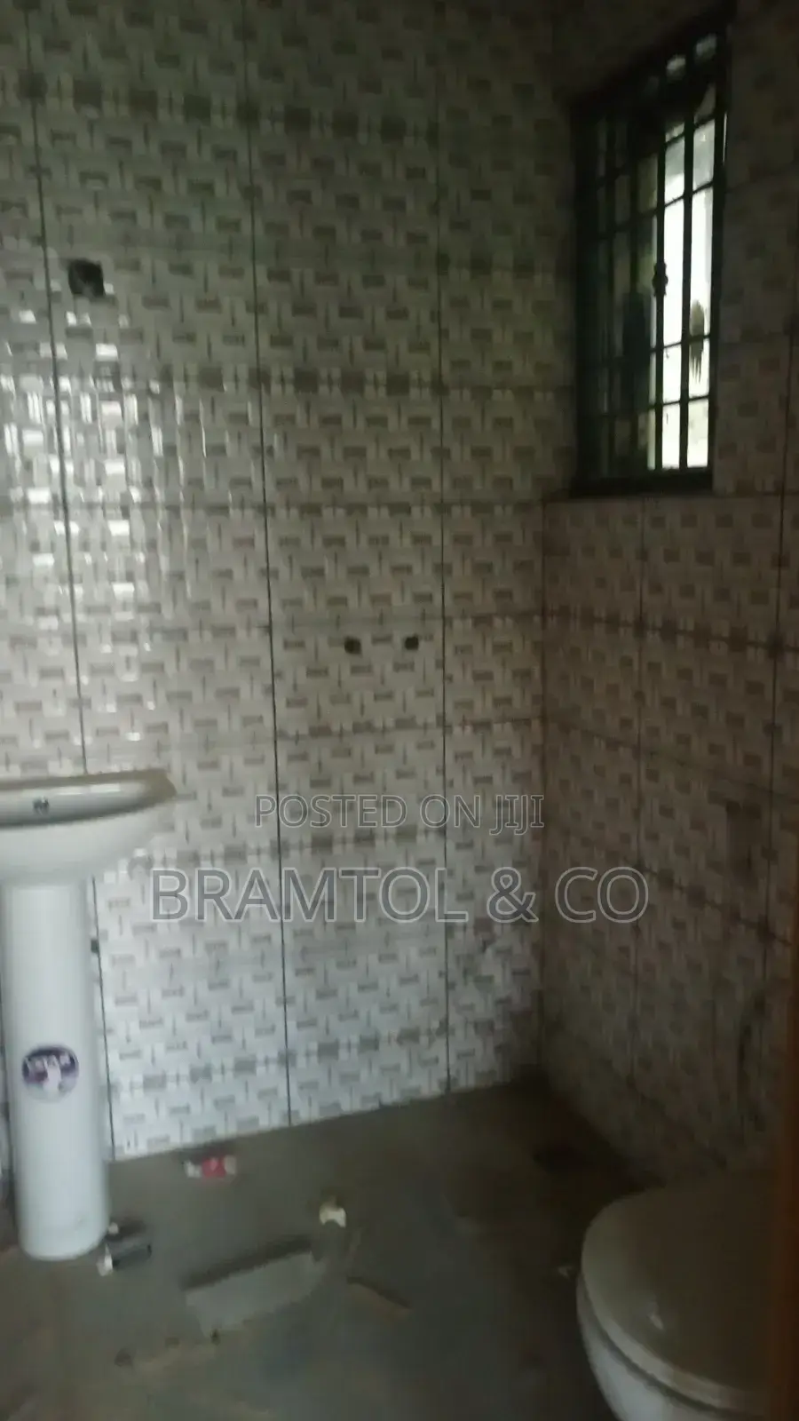 17 Units of 2bedroom Flats for Residence, Airbnb, Office or School in Garki 2